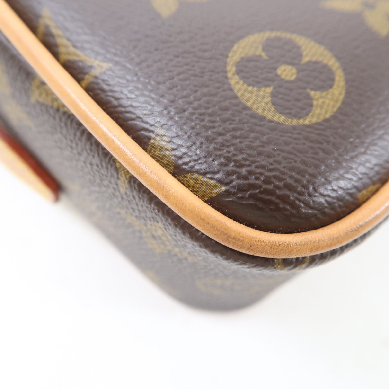 LOUIS VUITTON Monogram Game On Coeur金扣肩背袋棕色