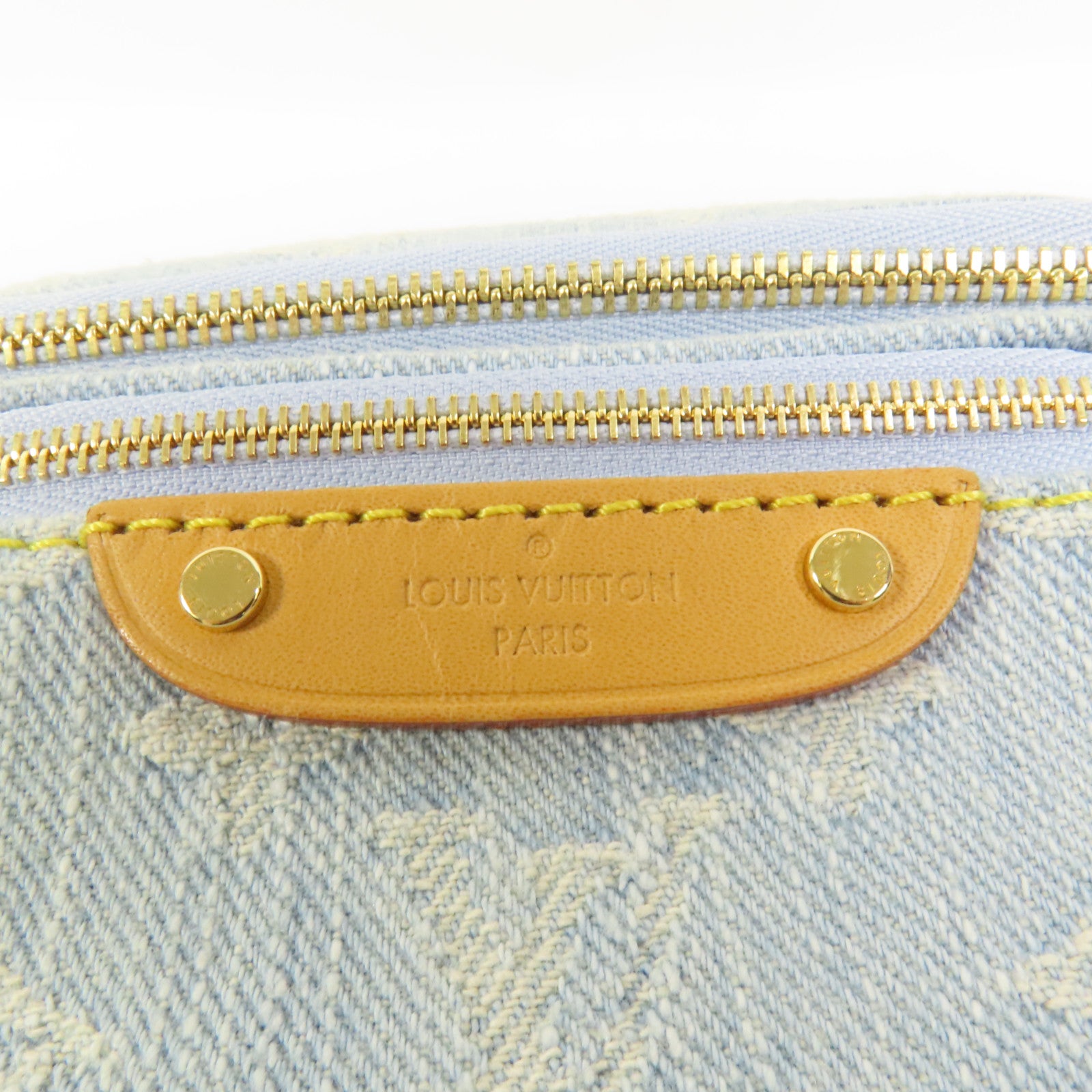 LOUIS VUITTON Monogram Denim Mini Bumbag金扣手挽肩背兩用袋