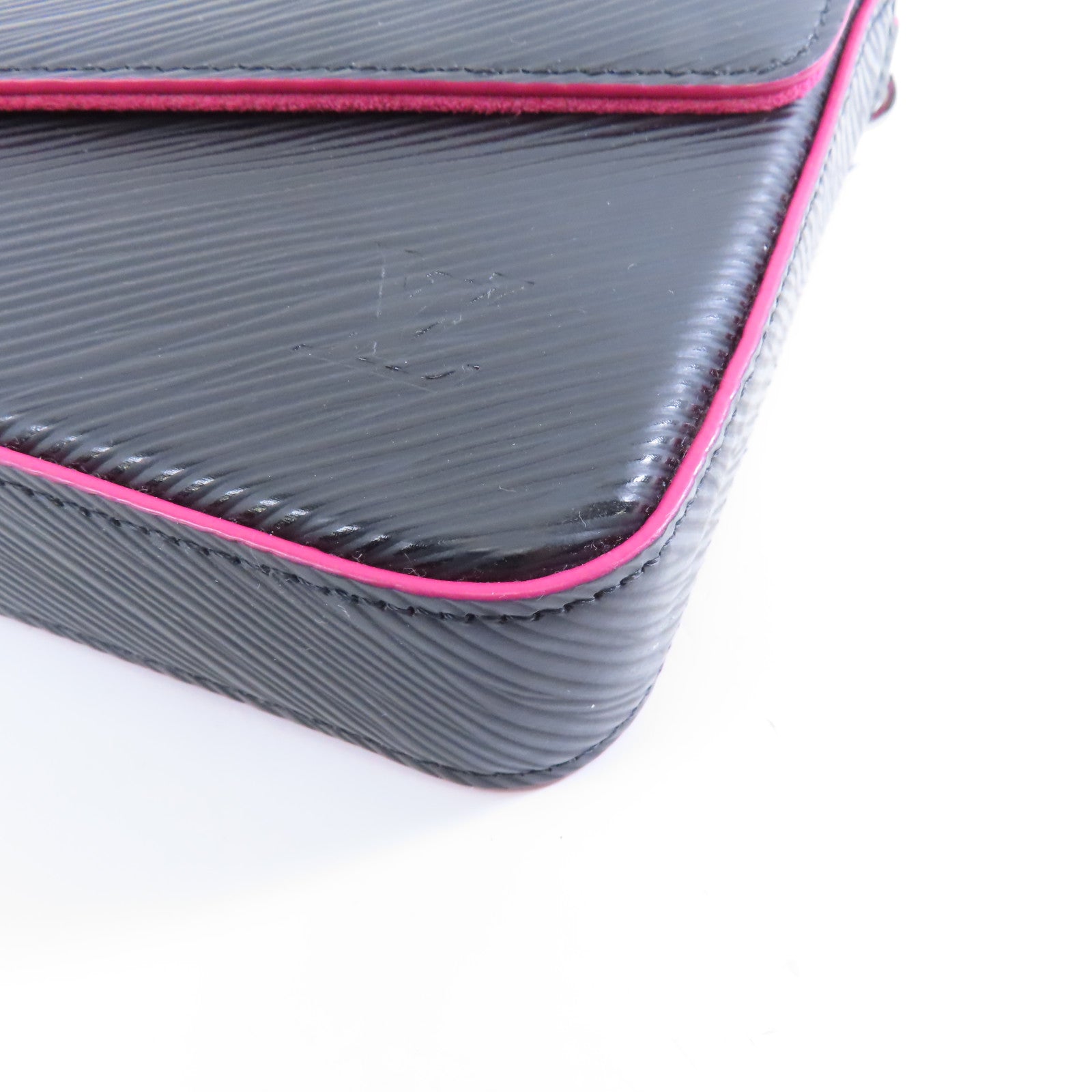 LOUIS VUITTON Epi Pochette Felicie銀扣鏈帶肩背袋黑色/粉紅色