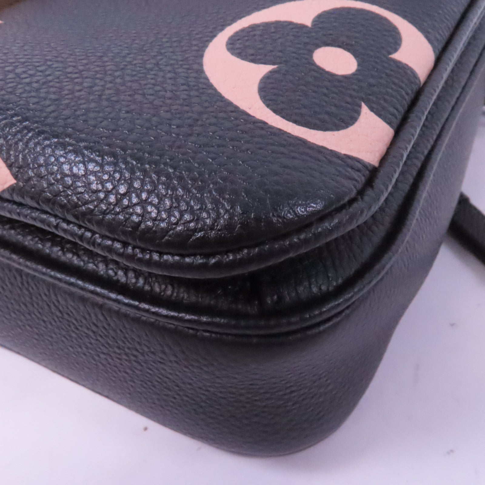 LOUIS VUITTON Monogram Empreinte Pochette Metis金扣手挽肩背两用袋黑色