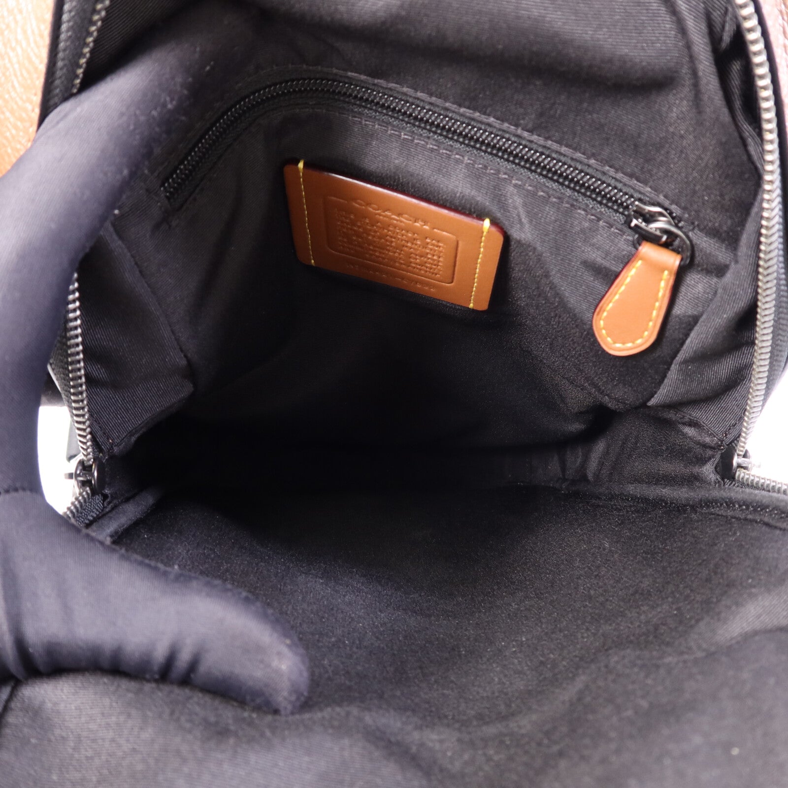 COACH 牛皮皮革Waist Bag斜孭袋