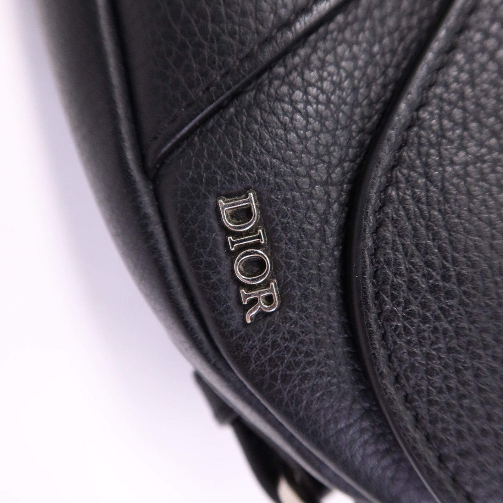 Dior 【激減優惠】牛皮皮革Mini Saddle銀扣肩背袋