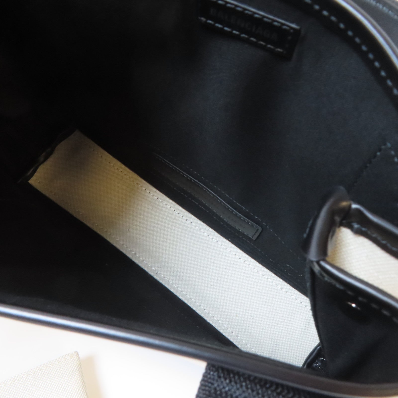 BALENCIAGA 帆布Navy XS Cabas 2 Way Shoulder Bag銀扣手挽肩背兩用袋米色/黑色