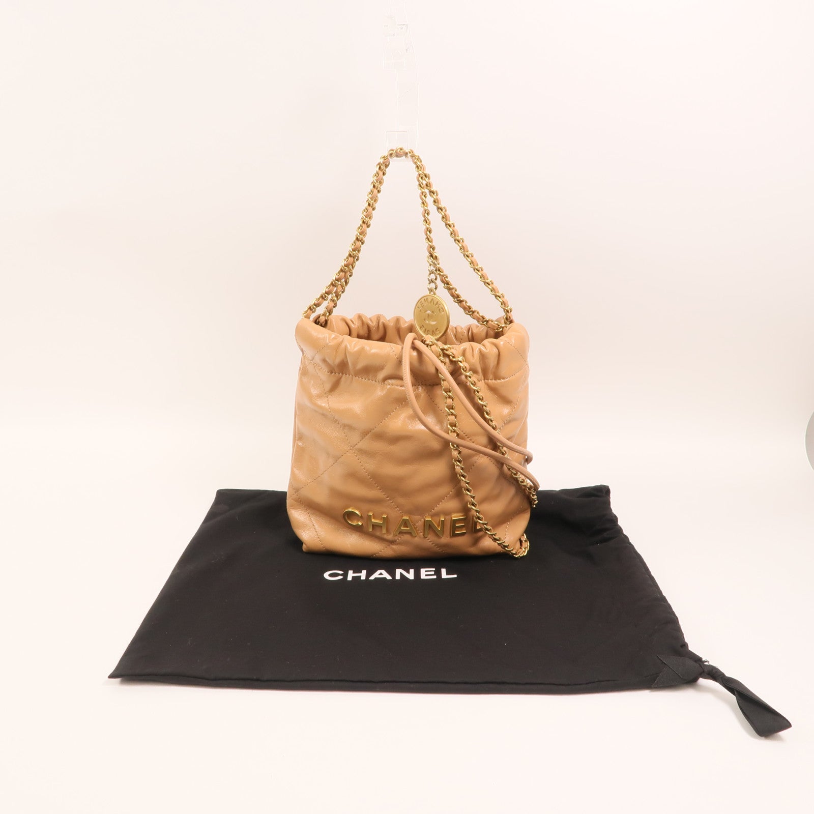 CHANEL 牛皮皮革Chanel 22 Mini金扣鏈帶肩背袋