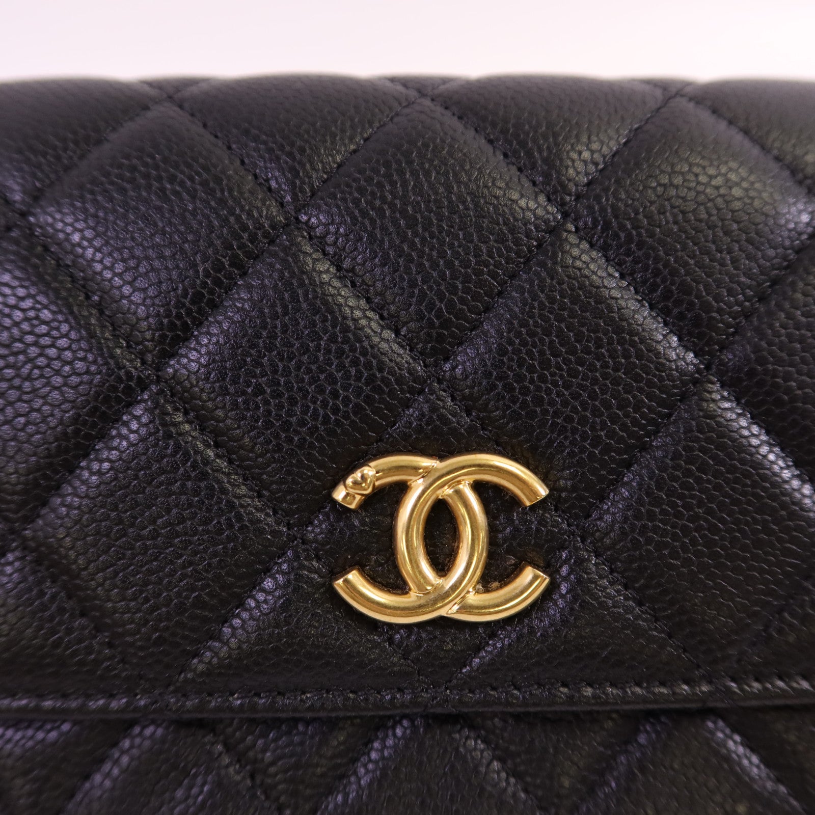 CHANEL 牛皮皮革Waist Bag金扣鏈帶腰包