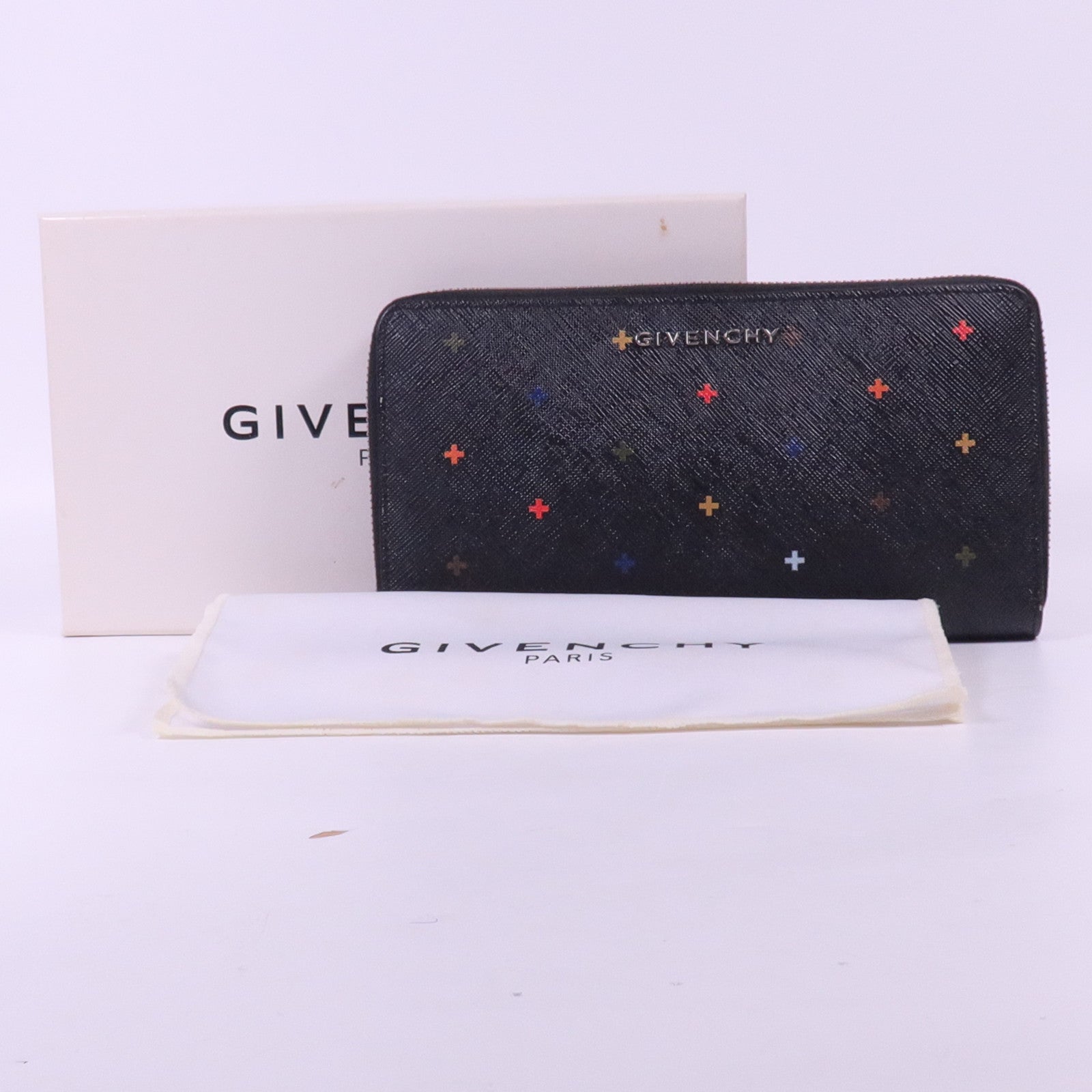GIVENCHY 塗層帆布Long Wallet銀扣長錢包