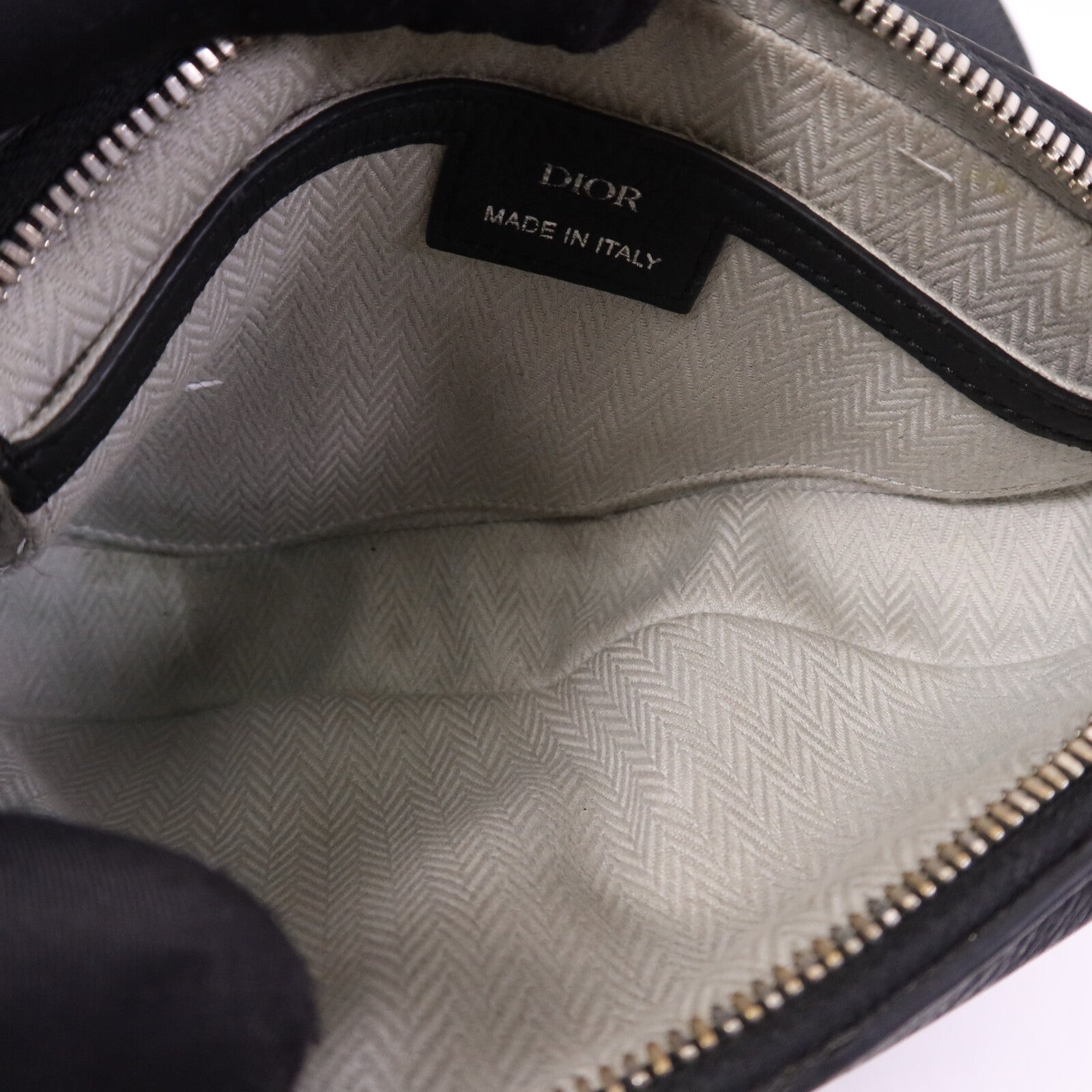 Dior 【激減優惠】牛皮皮革Mini Saddle銀扣肩背袋