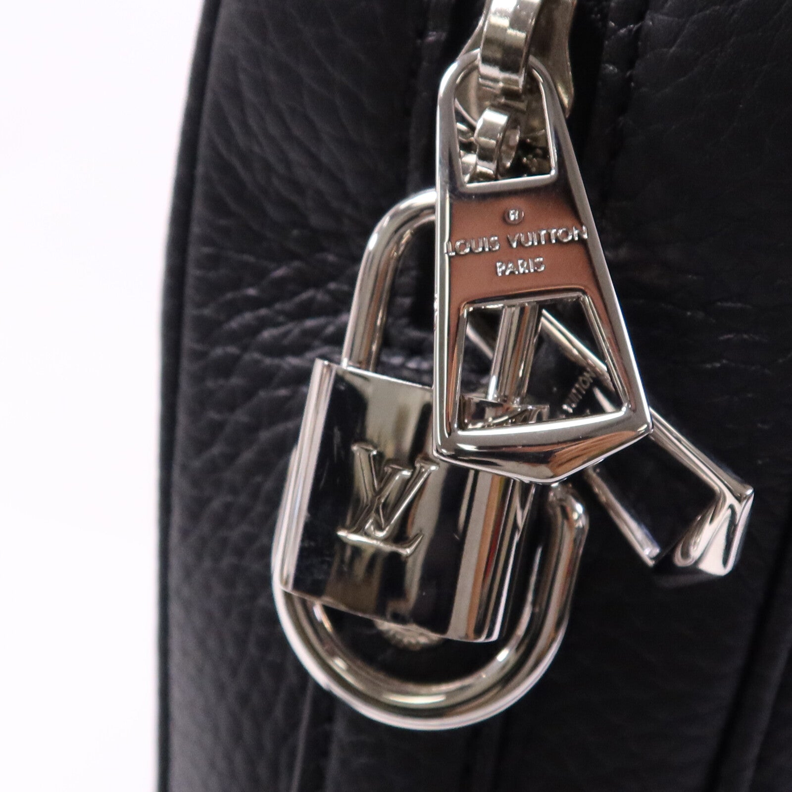 LOUIS VUITTON Taurillon Armand Briefcase銀扣手挽肩背兩用袋