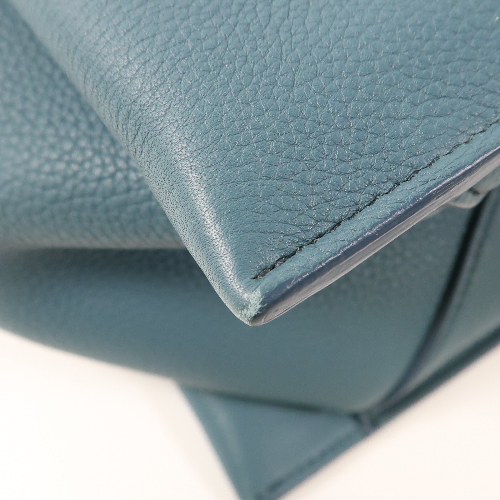 CELINE 牛皮皮革Tri-Fold銀扣肩背袋