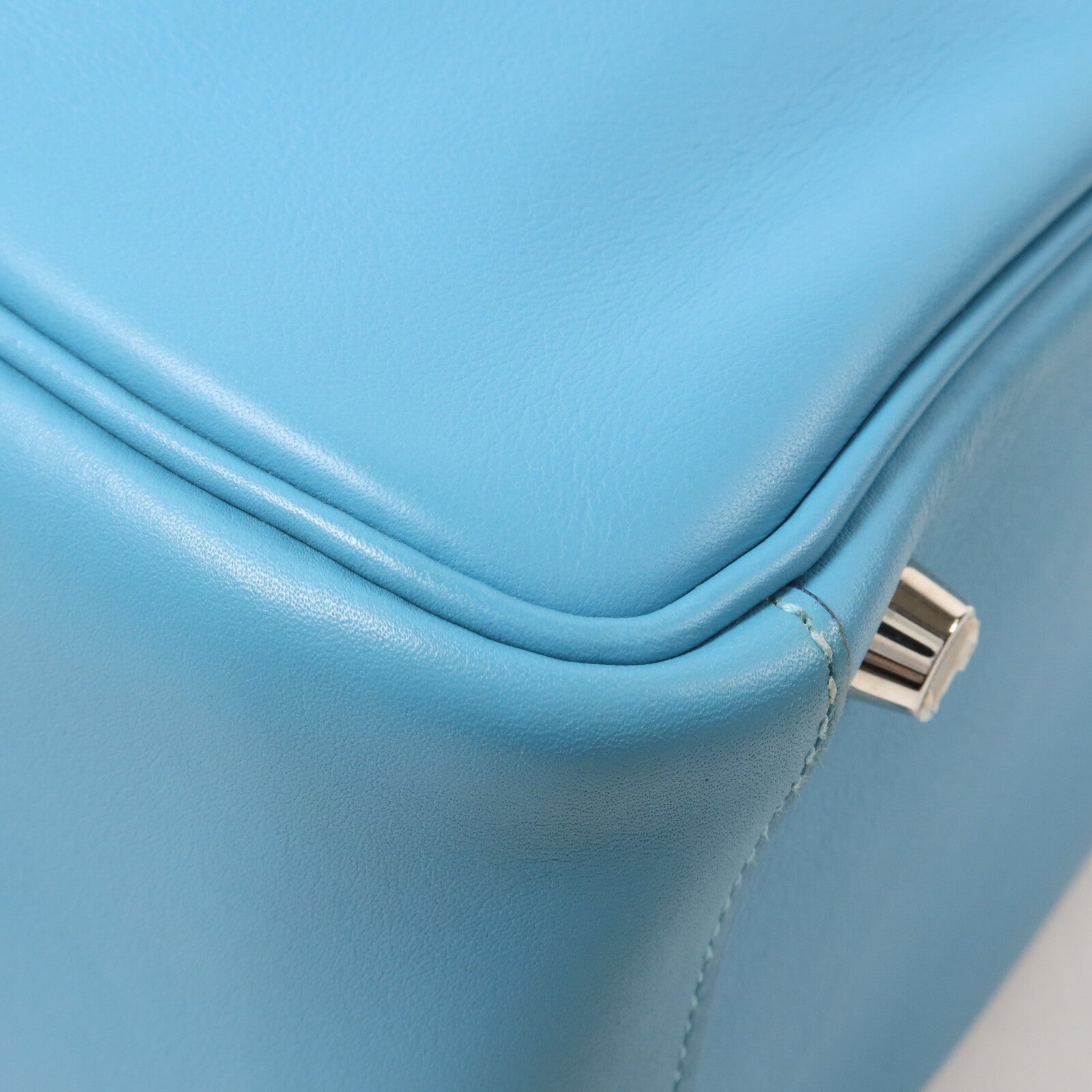 HERMES Swift皮革Lindy 26手挽肩背兩用袋Bleu Du Nord/Vert Verone