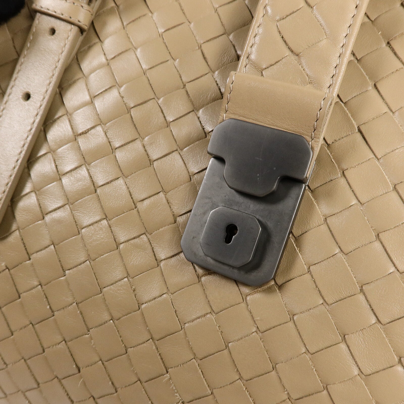 BOTTEGA VENETA 羊皮皮革Roma Medium手挽袋