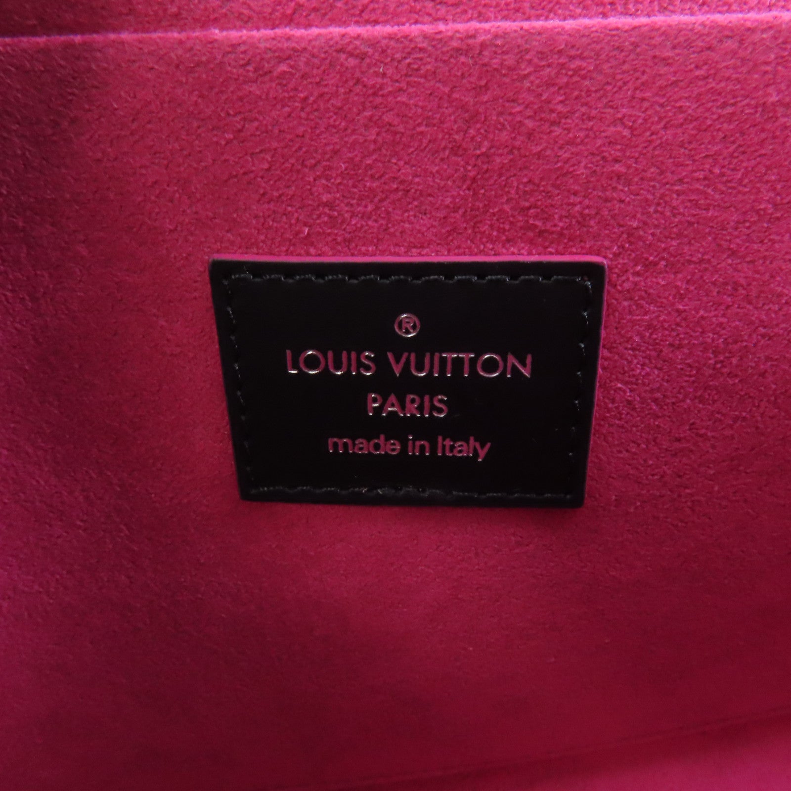 LOUIS VUITTON Epi Pochette Felicie銀扣鏈帶肩背袋黑色/粉紅色