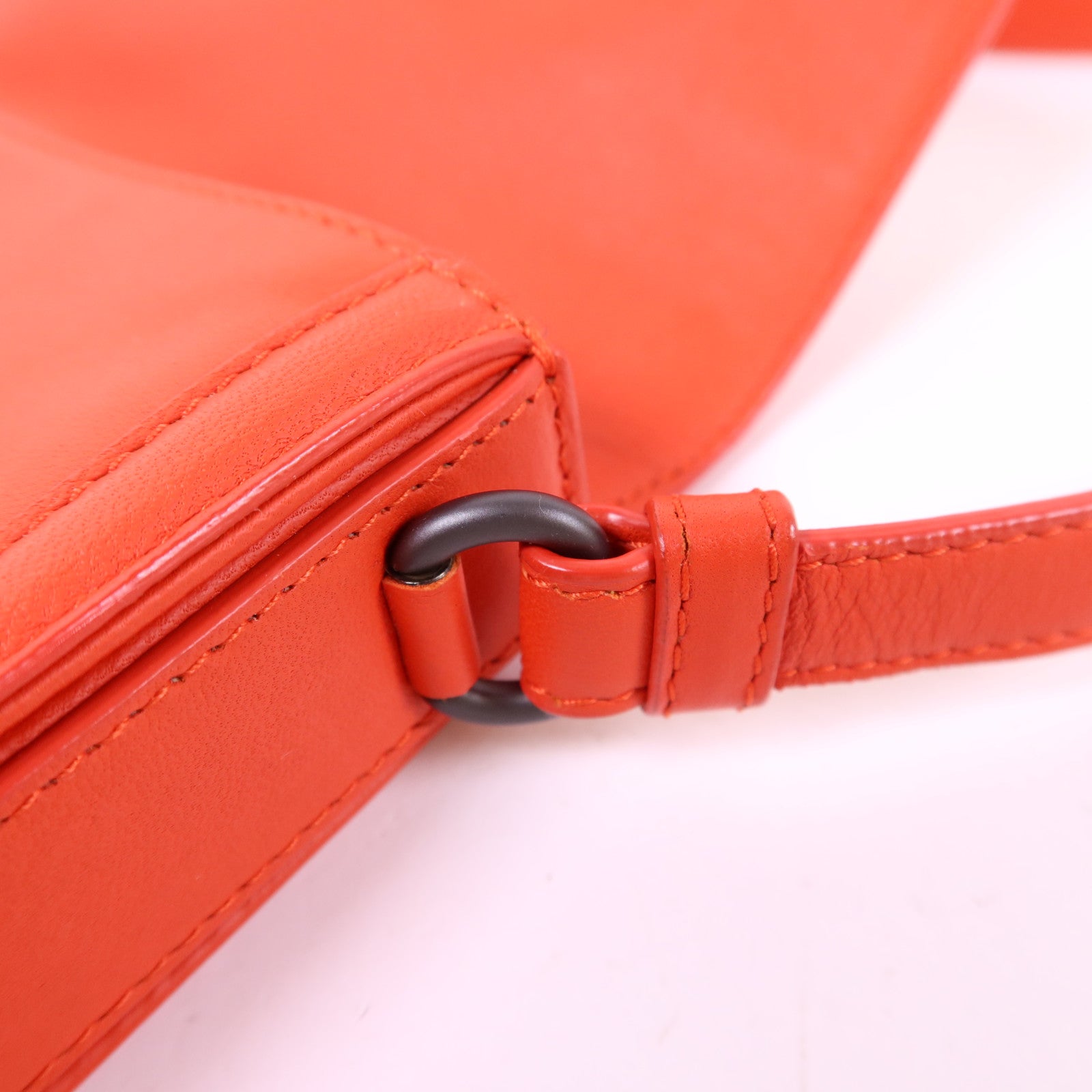 BOTTEGA VENETA 牛皮皮革Shoulder Bag肩背袋