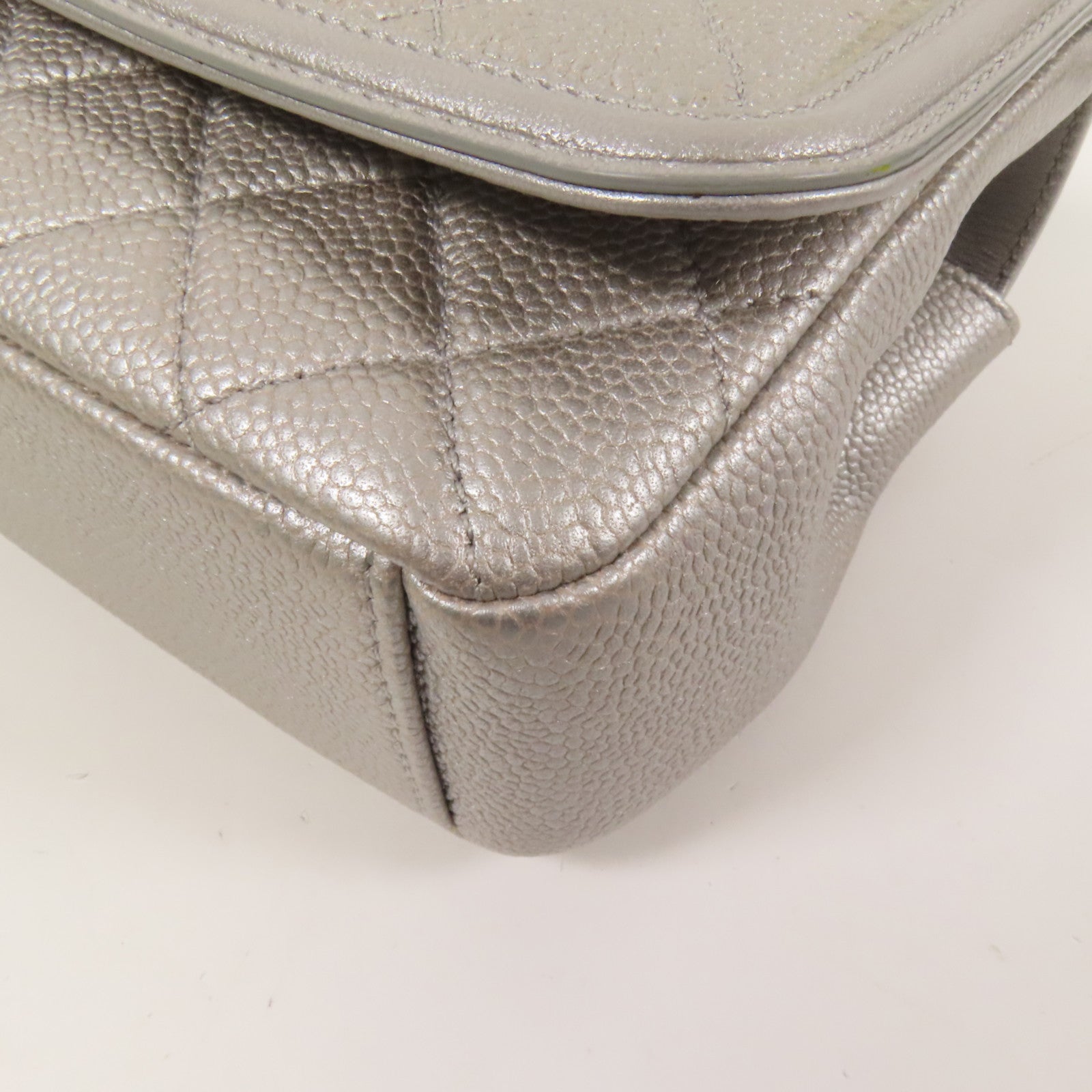 CHANEL 牛皮皮革CC Filigree銀扣肩背袋