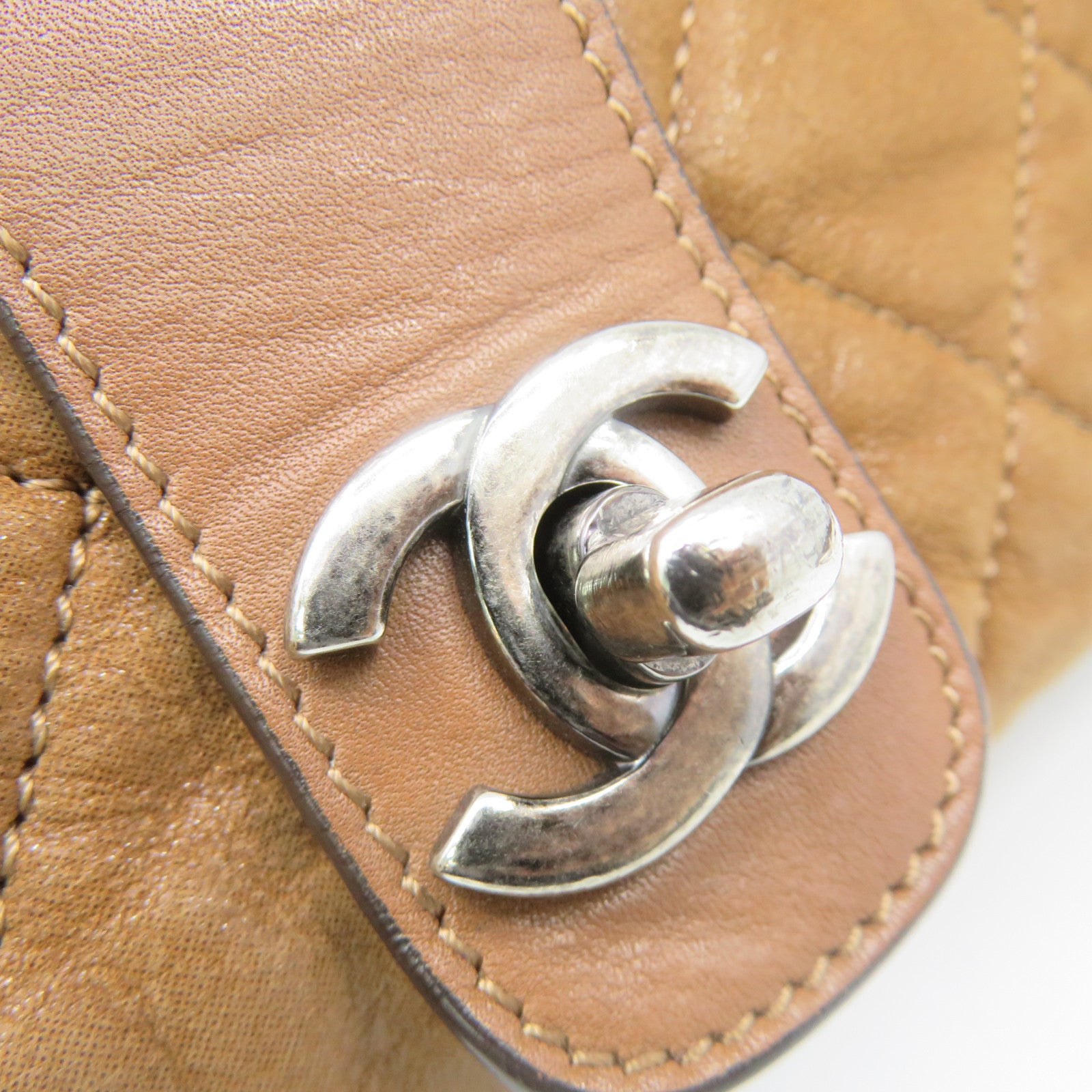 CHANEL rhombic cowhide leather Shoulder Bag silver buckle chain belt handle shoulder bag brown