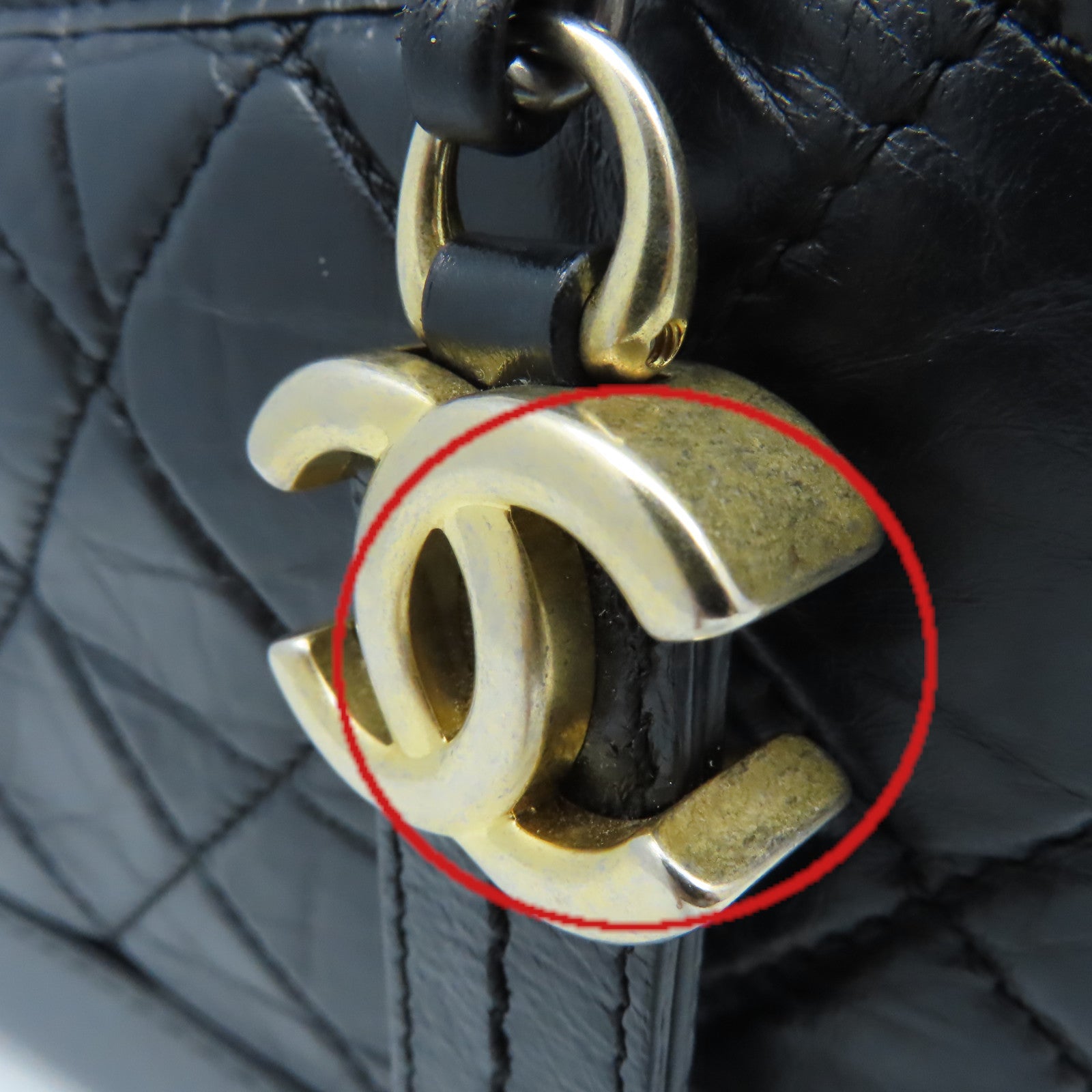 CHANEL 菱格牛皮皮革Gabrielle Hobo Small Chain Shoulder Bag金扣鏈帶肩背袋黑色