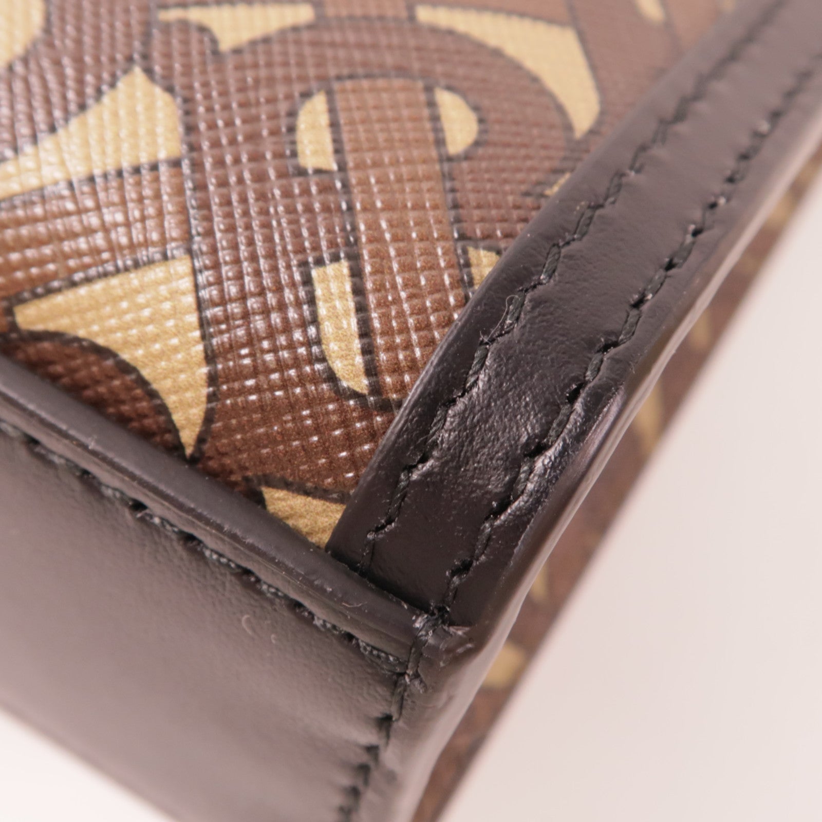 BURBERRY 塗層帆布Shoulder Bag金扣手挽肩背兩用袋