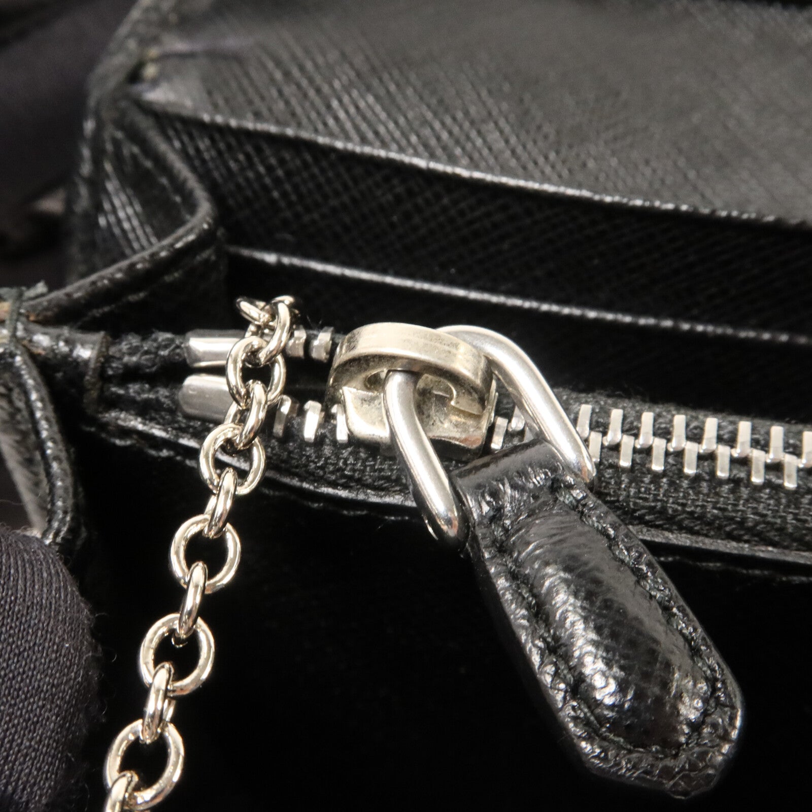 PRADA Saffiano皮革Long Wallet with Card Case長錢包連卡片套