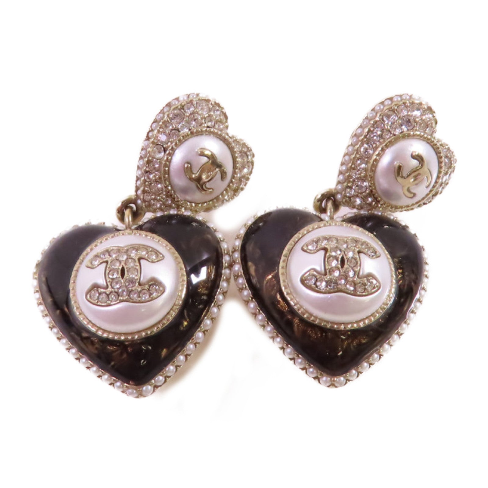 CHANEL 金屬/仿珍珠/水鑽CC Heart Earrings金扣耳環/白色/黑色
