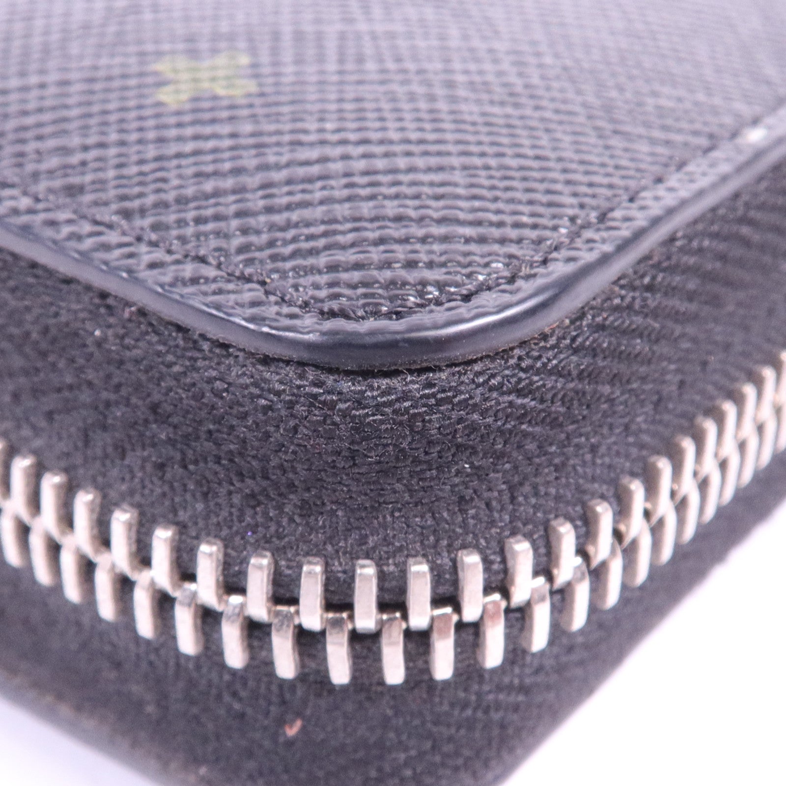 GIVENCHY 塗層帆布Long Wallet銀扣長錢包