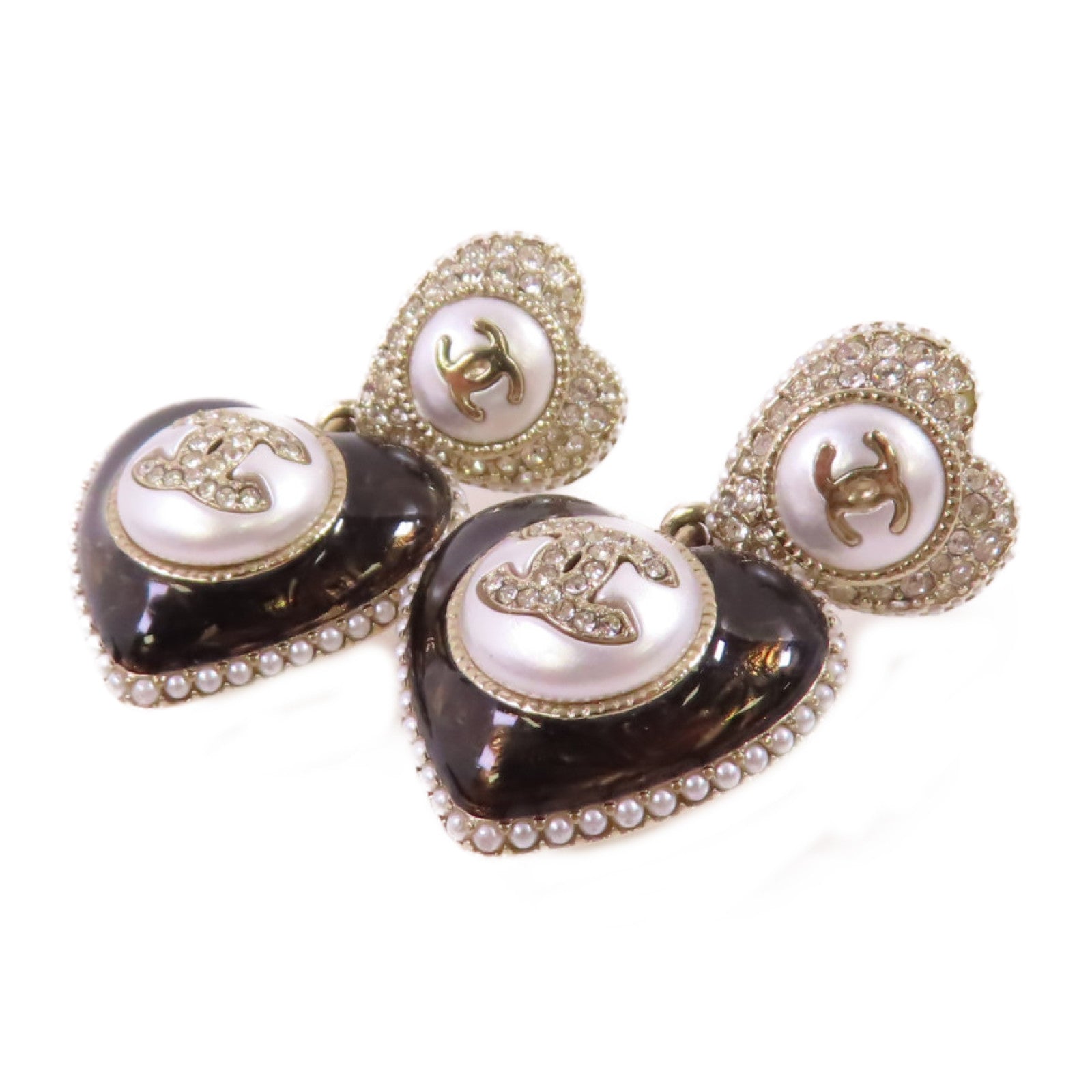 CHANEL 金屬/仿珍珠/水鑽CC Heart Earrings金扣耳環/白色/黑色/金色