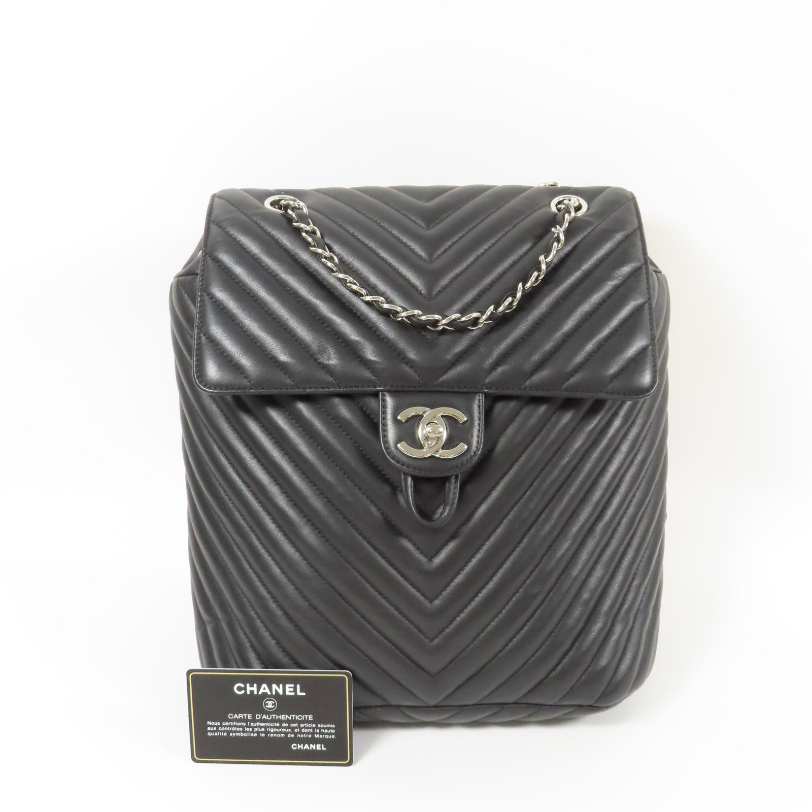 CHANEL 牛皮皮革Urban Spirit Backpack銀扣背包