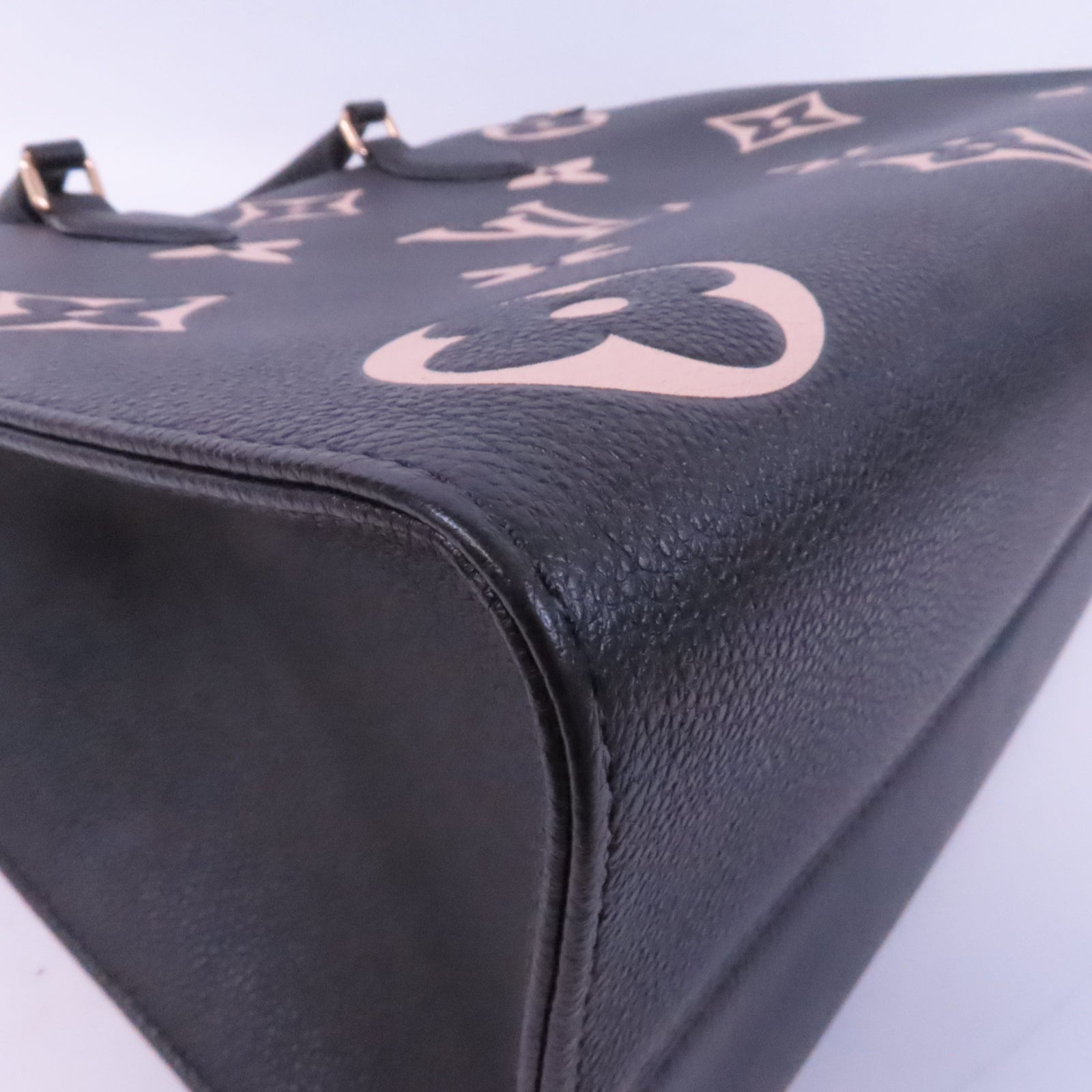 LOUIS VUITTON Monogram Empreinte On The Go 金扣手挽肩背兩用袋黑色