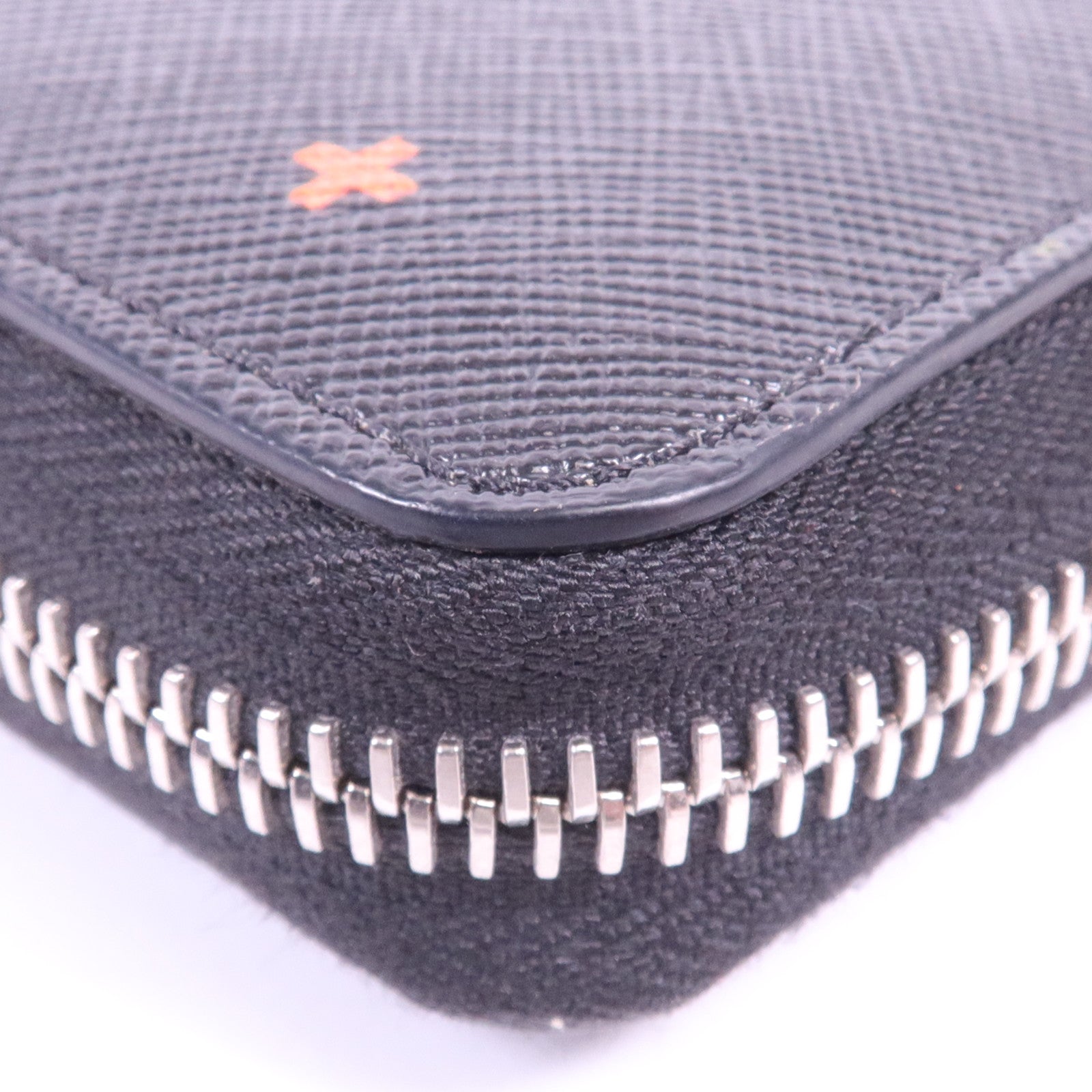 GIVENCHY 塗層帆布Long Wallet銀扣長錢包