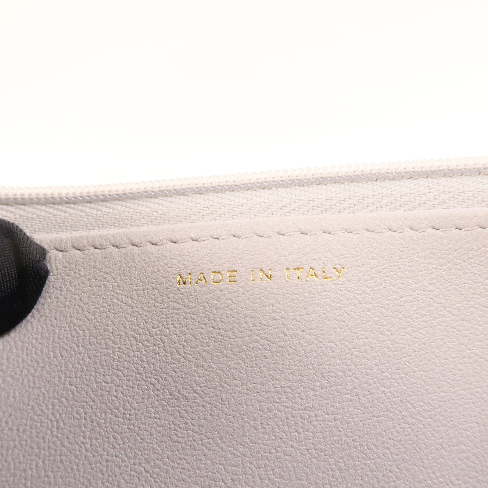 CHANEL 牛皮皮革WOC Wallet On Chain鏈帶肩背袋