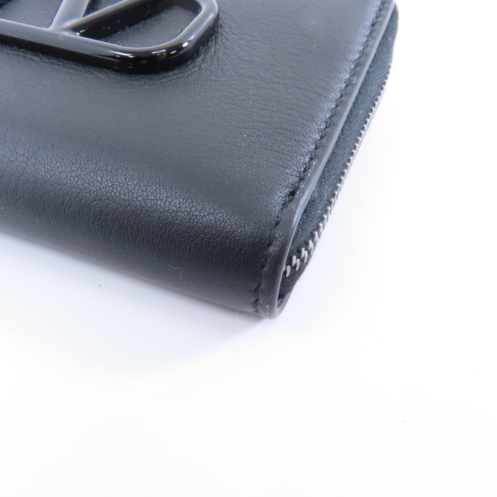 Valentino 【激減優惠】牛皮皮革Neck Wallet銀扣零錢包黑色