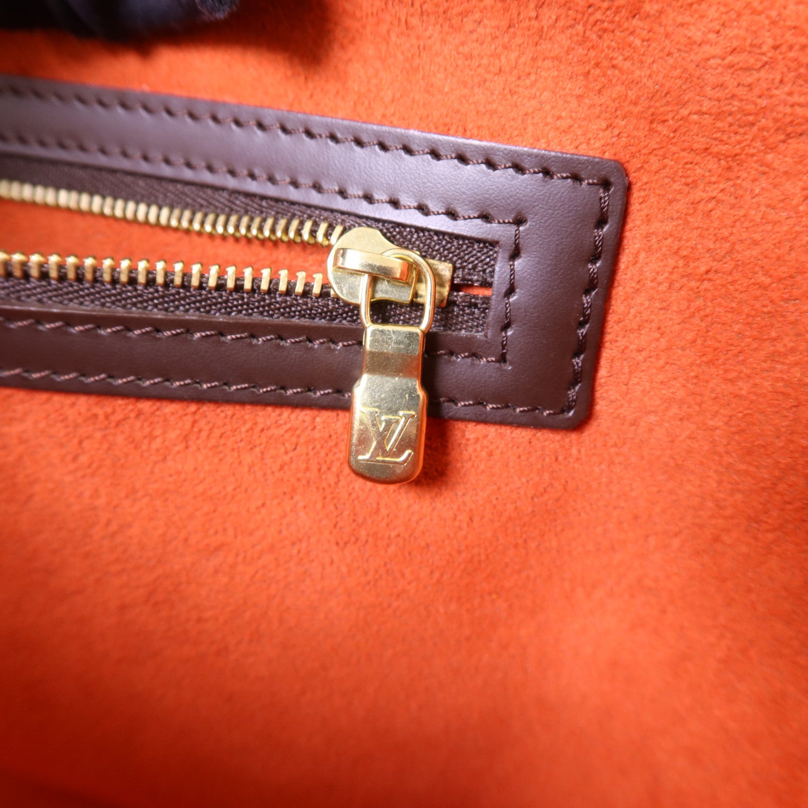 LOUIS VUITTON Damier Manosque PM金扣肩背袋