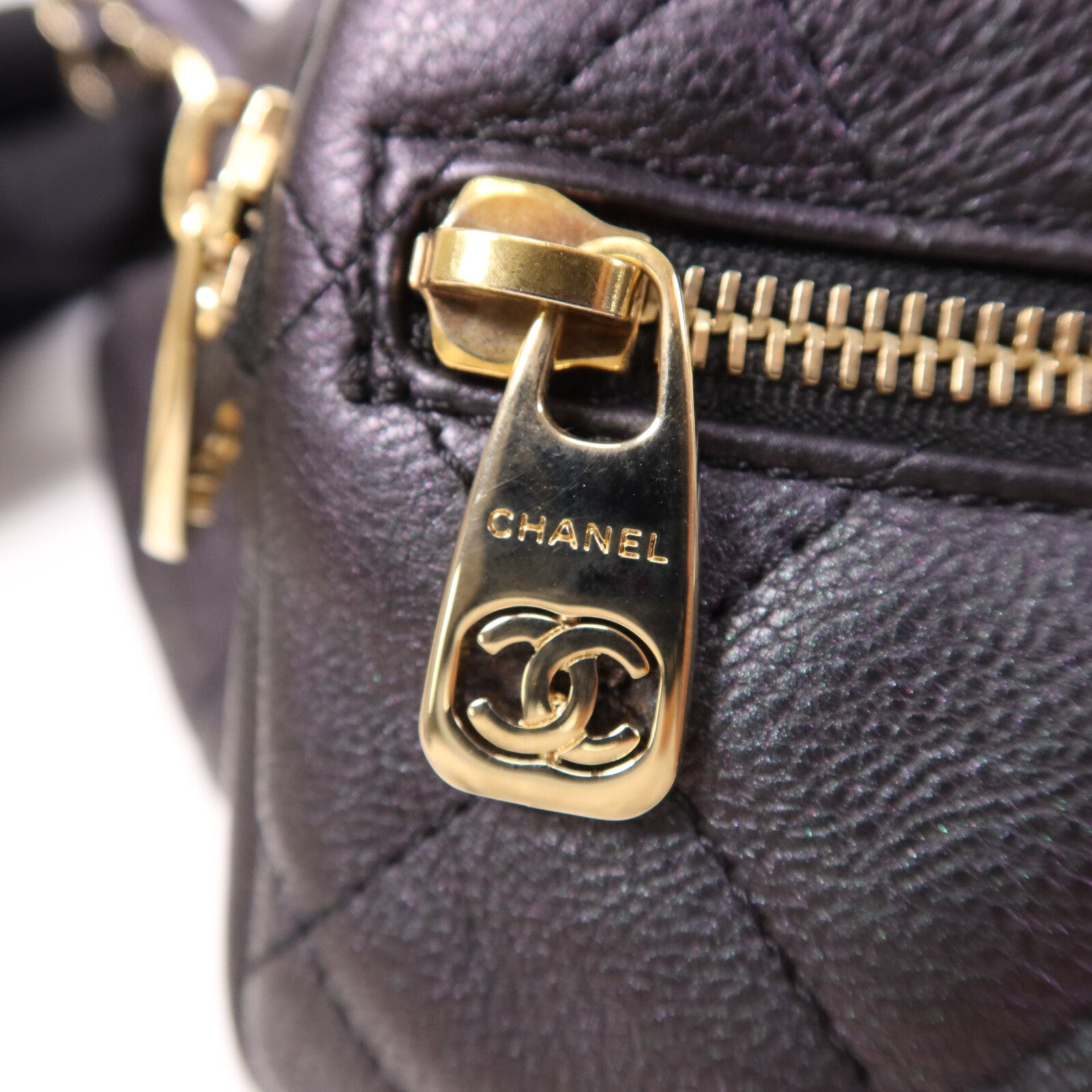 CHANEL 牛皮皮革Belt Bag金扣鏈帶腰包