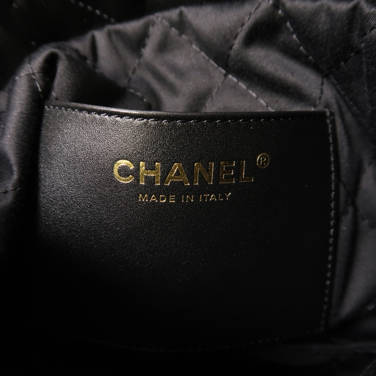 CHANEL 牛皮皮革Mini 22金扣手挽肩背兩用袋