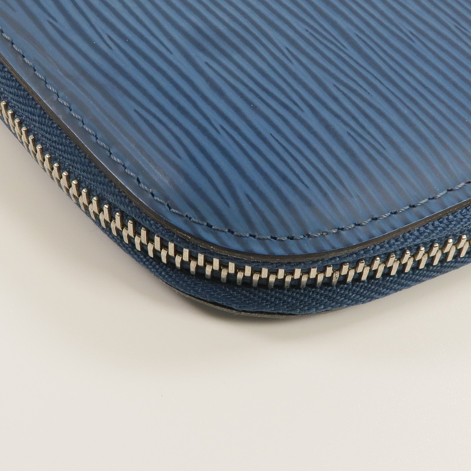 LOUIS VUITTON 【激減優惠】Epi Organizer Atoll Clutch銀扣手拿包