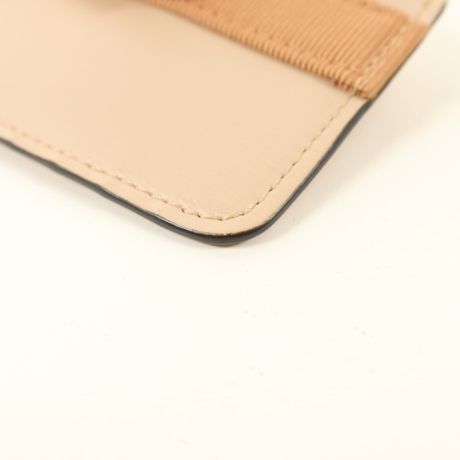 Salvatore Ferragamo 牛皮皮革Card Case金扣卡片套