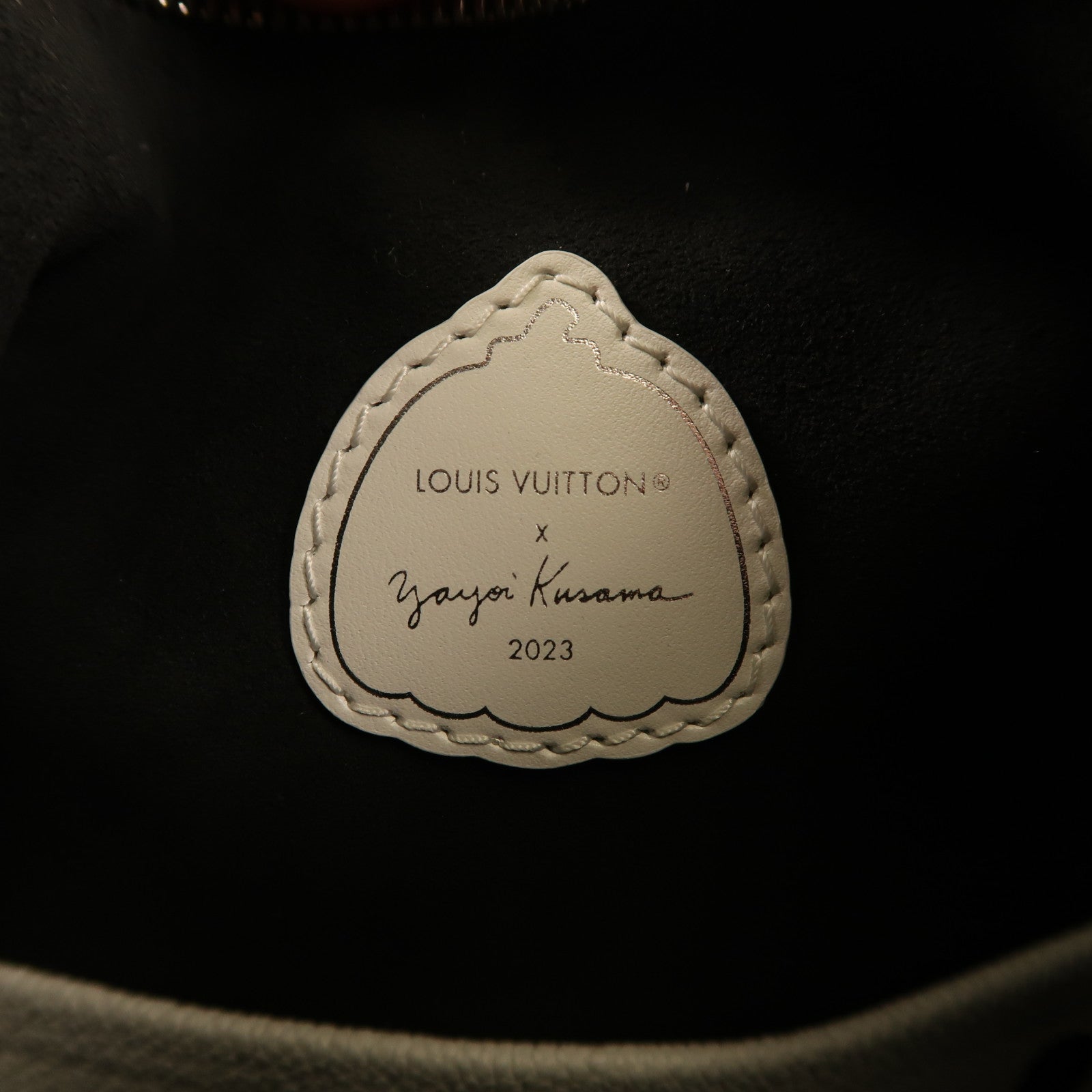 LOUIS VUITTON Monogram Empreinte LVxYK Marshmallow PM銀扣肩背袋