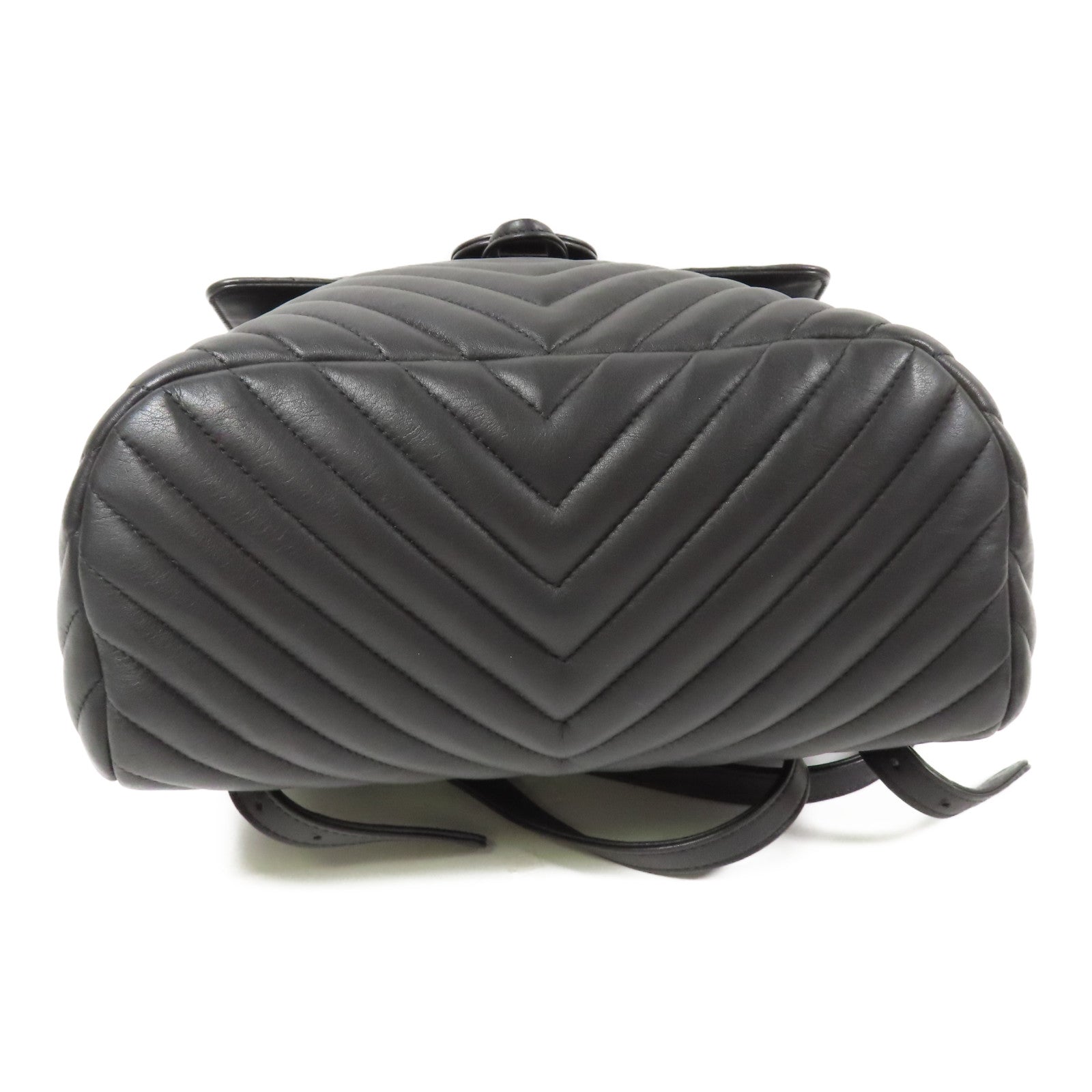 CHANEL 牛皮皮革Urban Spirit Backpack銀扣背包