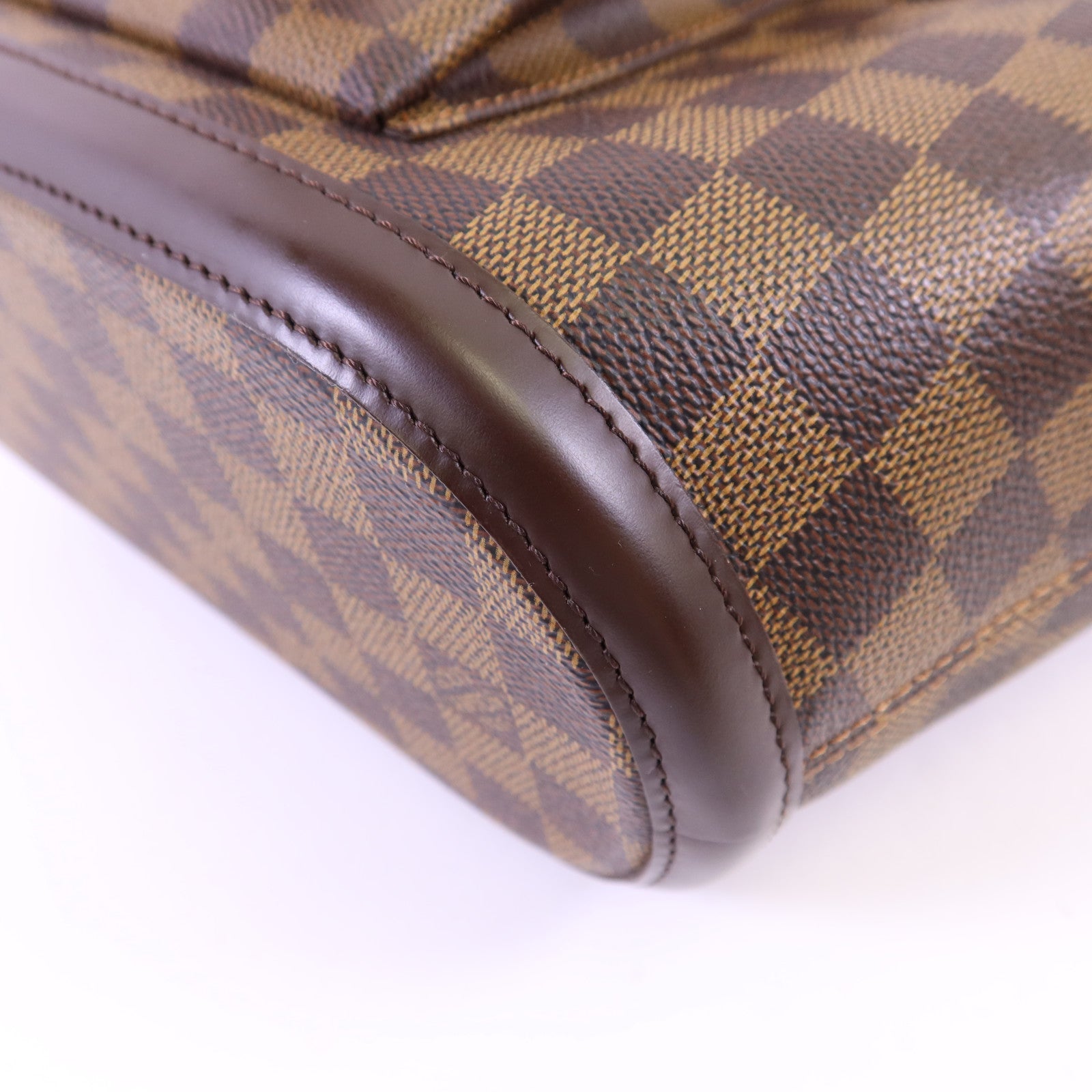 LOUIS VUITTON Damier Manosque PM金扣肩背袋
