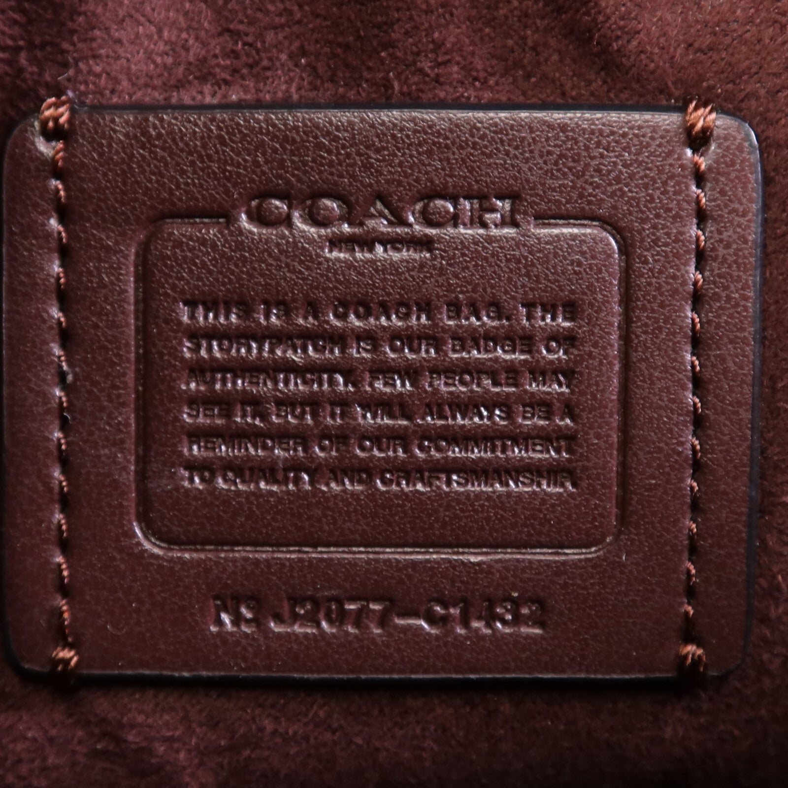 COACH 牛皮皮革Shoulder Bag金扣肩背袋