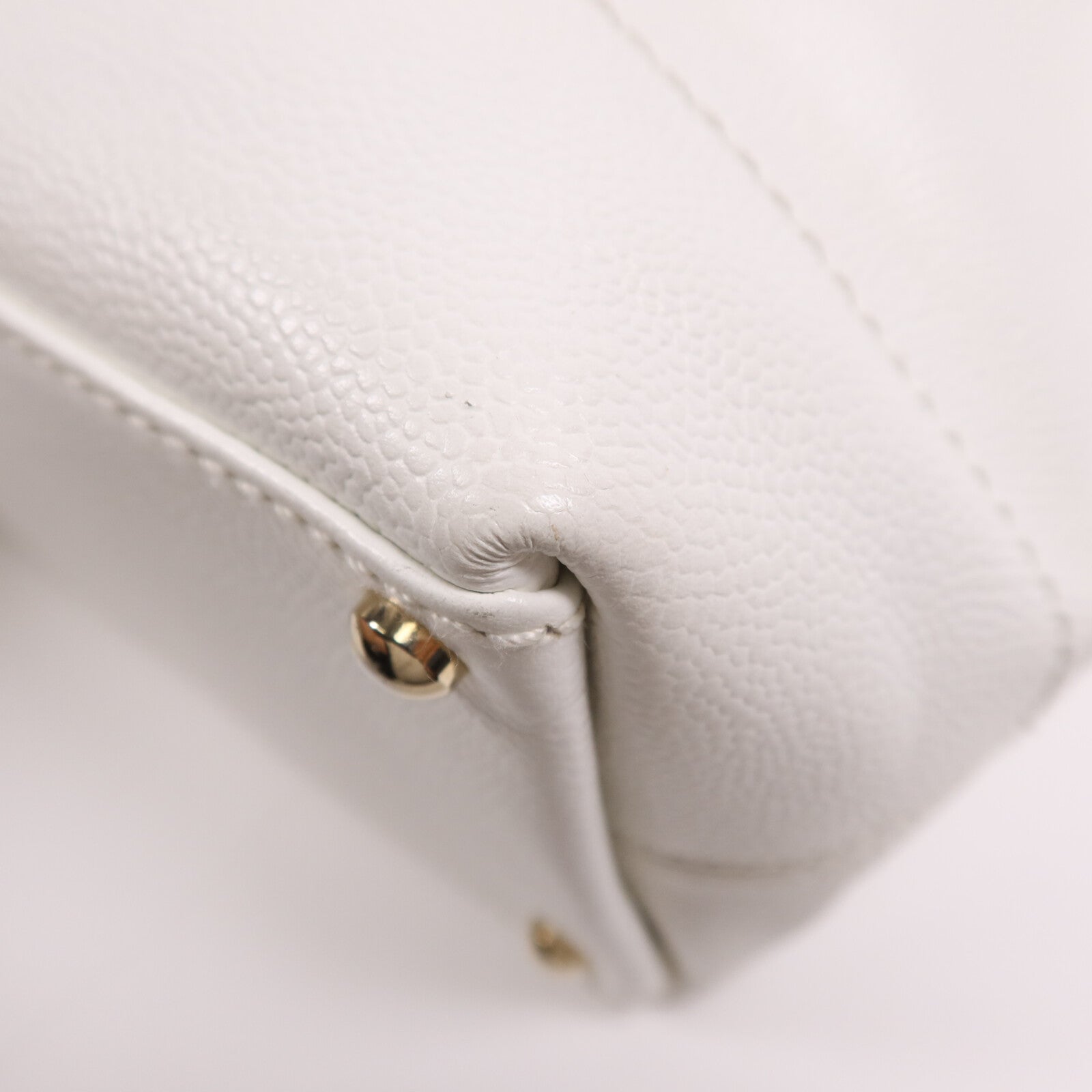 CHANEL 牛皮皮革Vintage Shoulder Bag金扣肩背袋