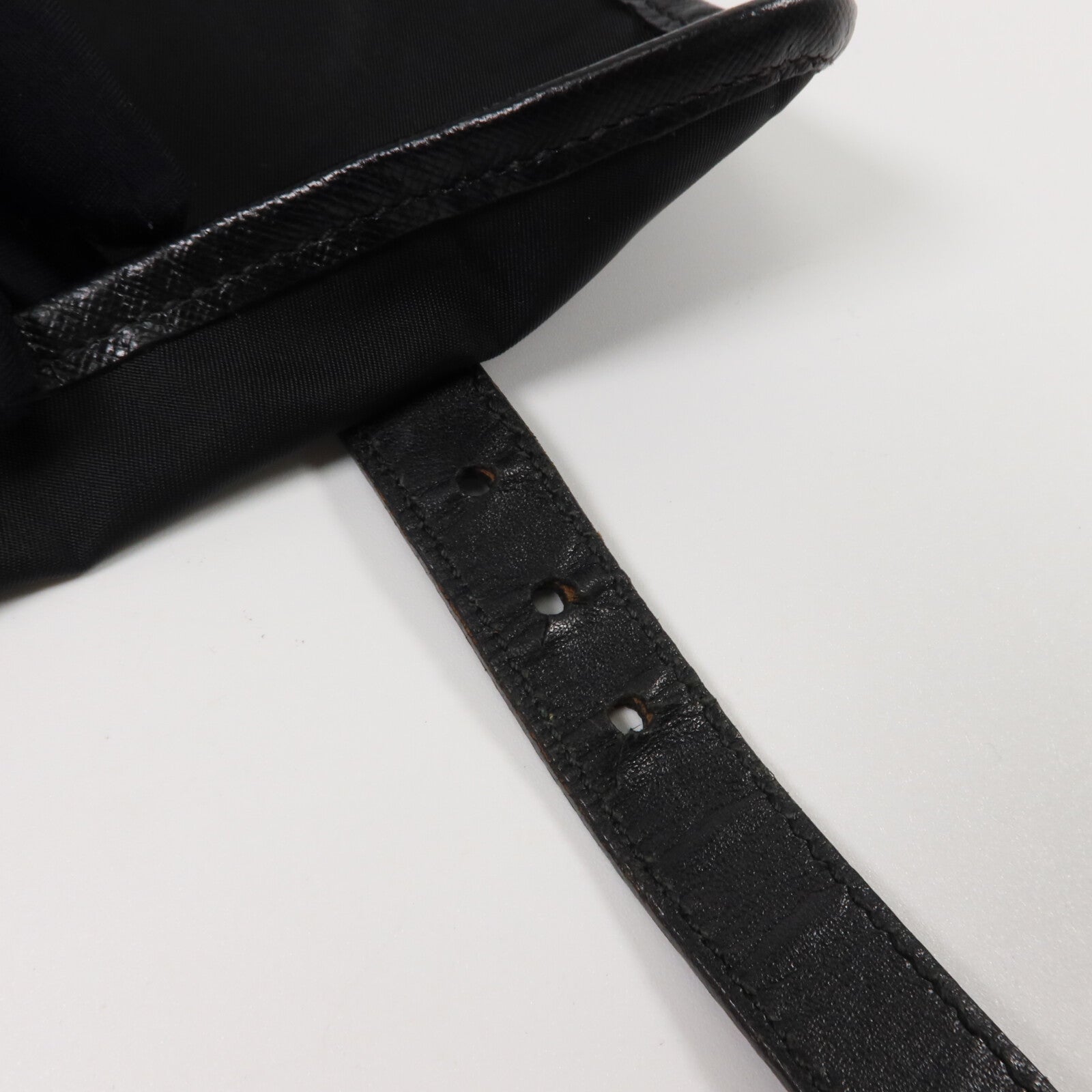 PRADA 尼龍Messenger Bag肩背袋