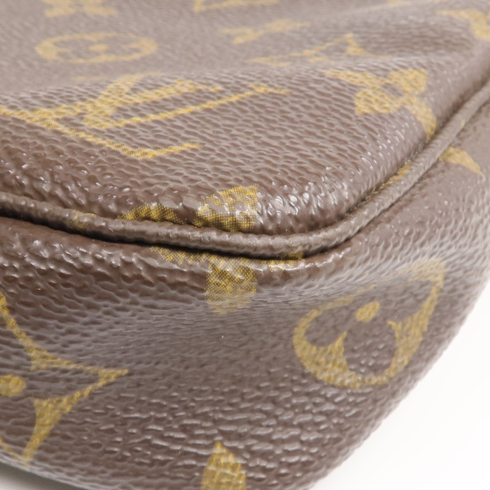 LOUIS VUITTON Monogram Pochette Accessoires金扣手挽袋棕色