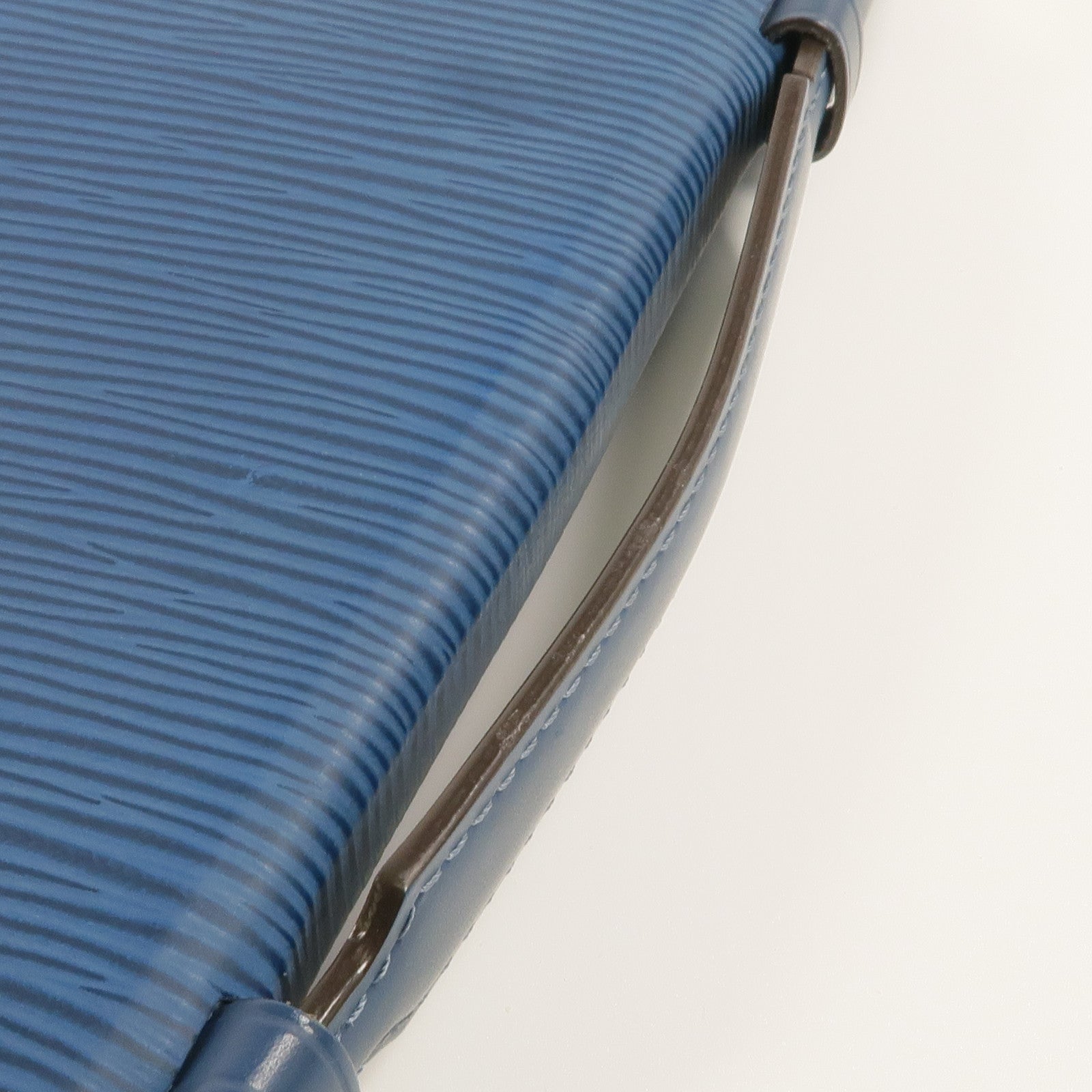 LOUIS VUITTON Epi Organizer Atoll Clutch銀扣手拿包