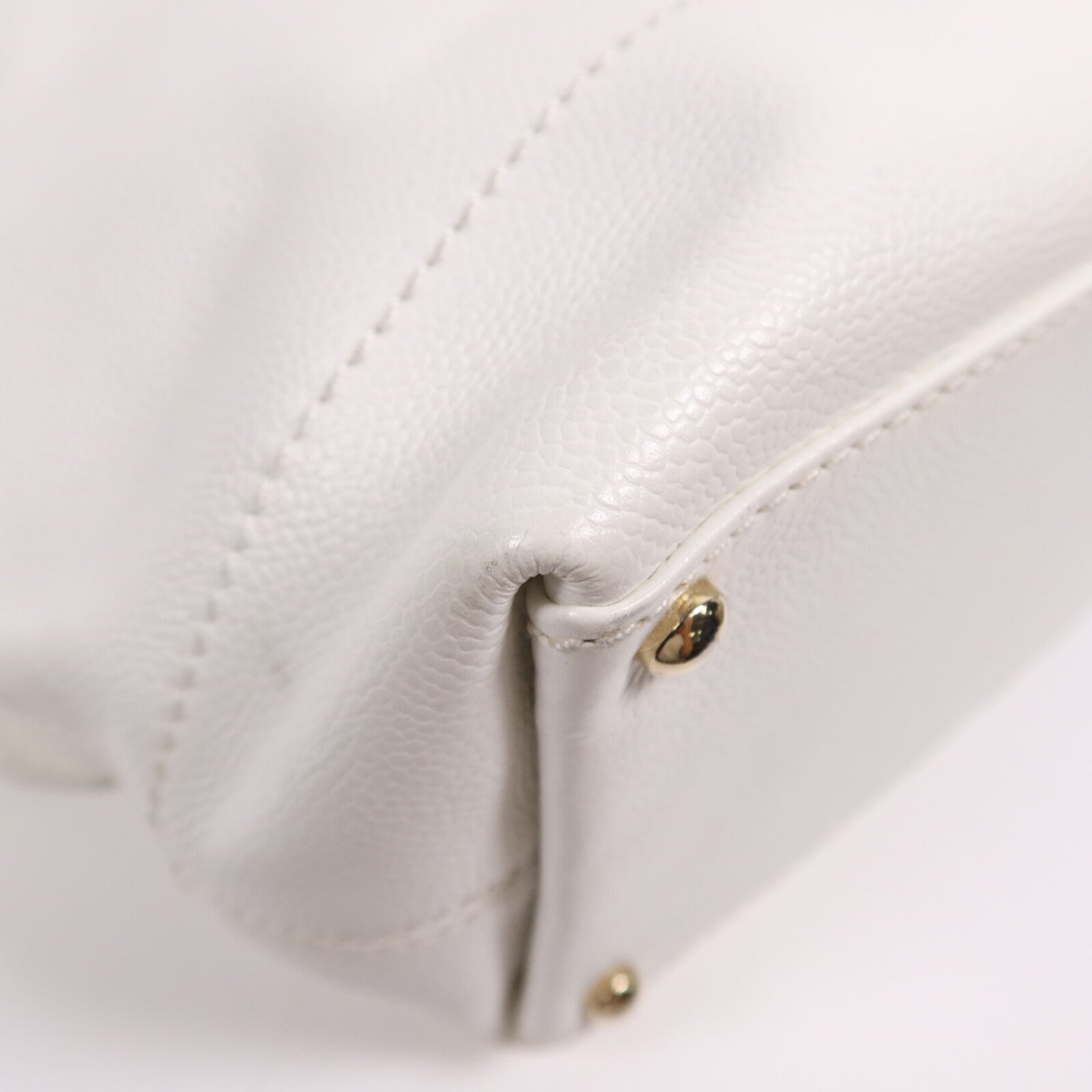 CHANEL 牛皮皮革Vintage Shoulder Bag金扣肩背袋