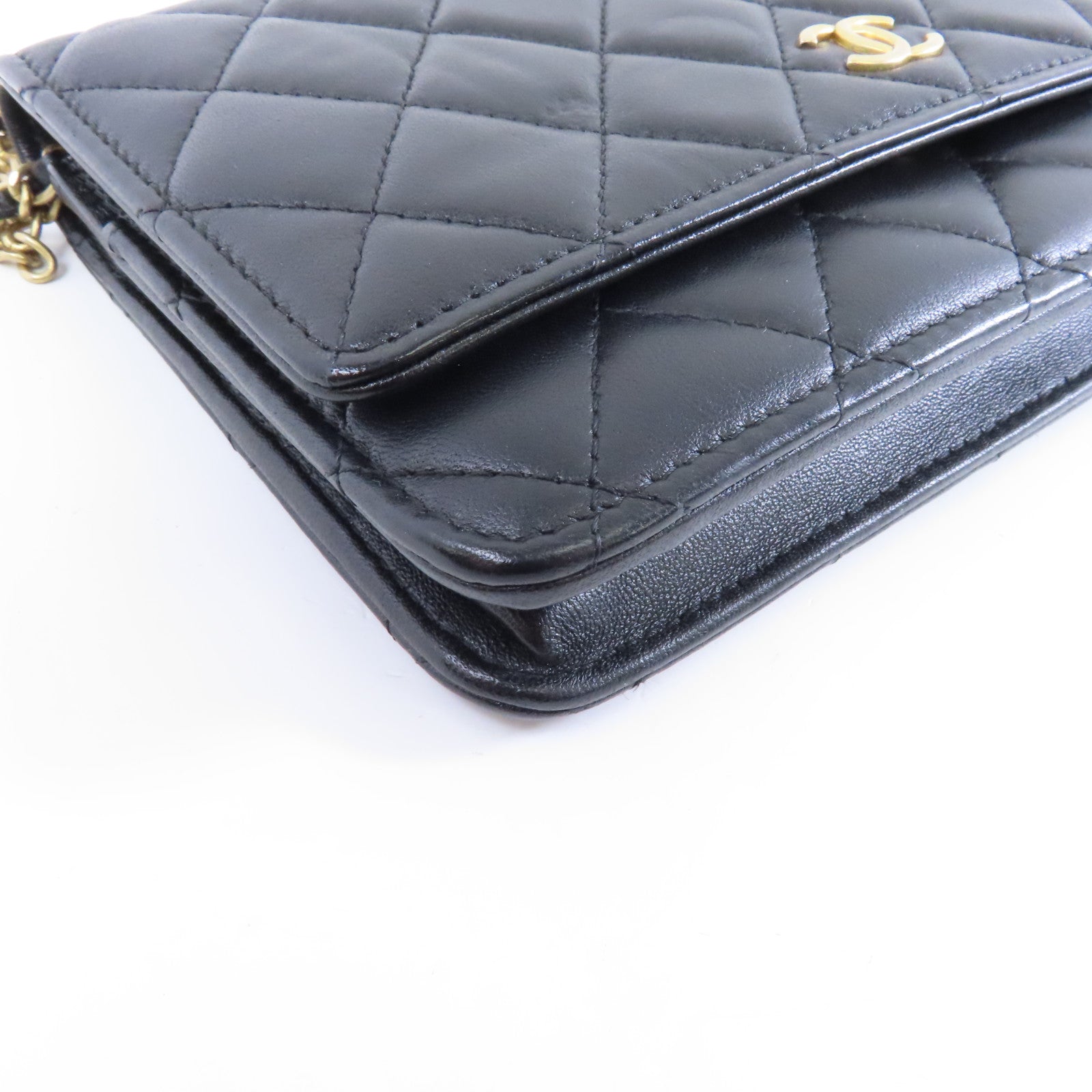 CHANEL 菱格羊皮皮革Wallet On Chain金扣鏈帶肩背袋黑色