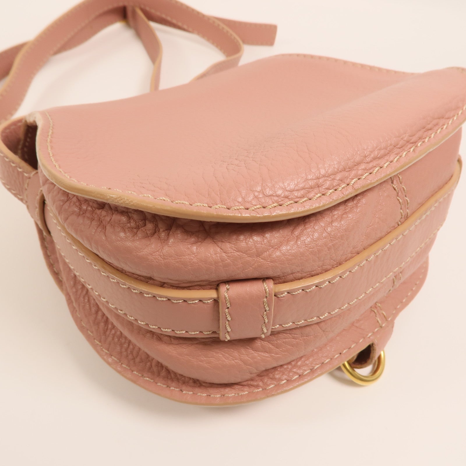 Chloe 牛皮皮革Small Marcie Saddle肩背袋