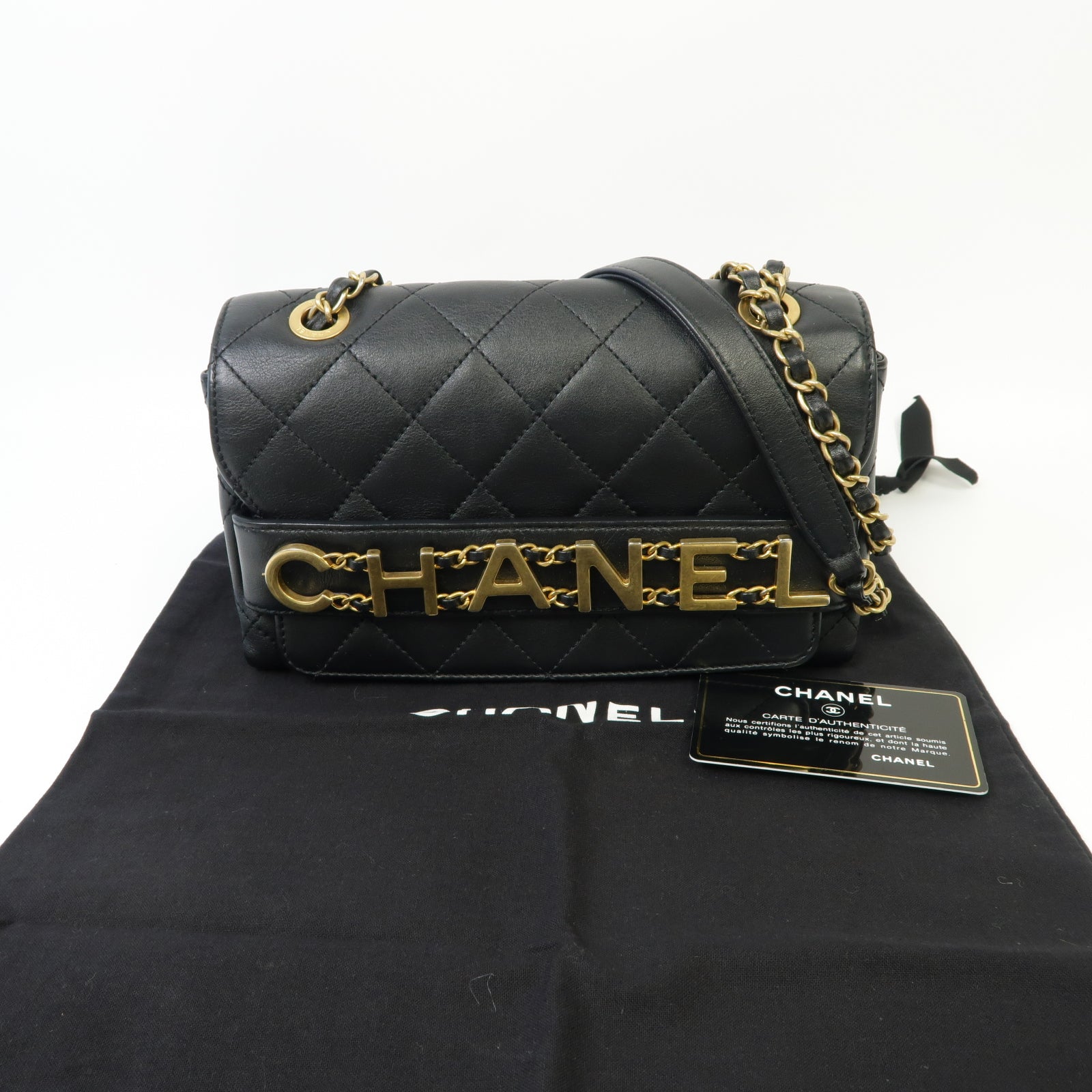CHANEL 菱格牛皮皮革Enchained Flap金扣鏈帶肩背袋黑色