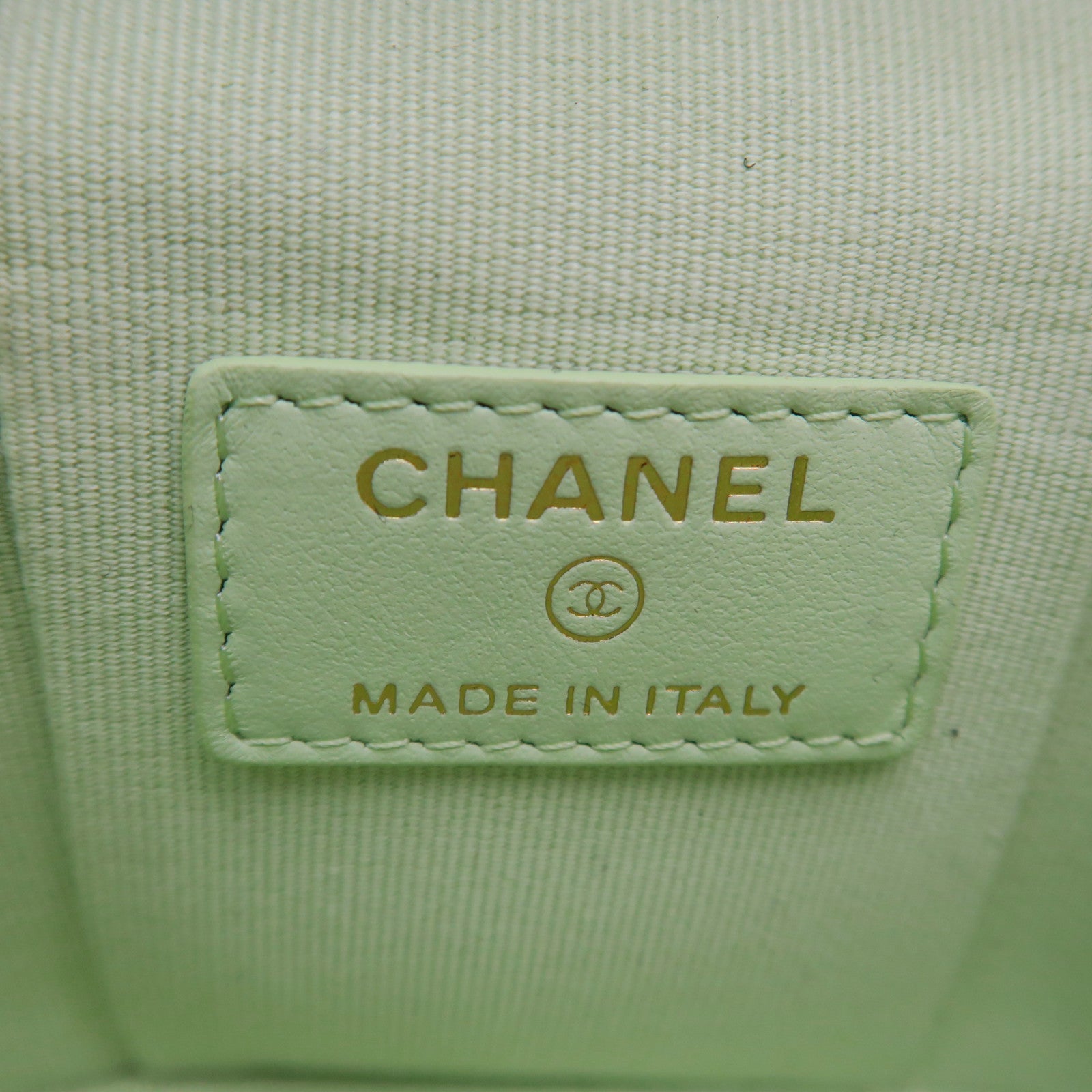 CHANEL 菱格Caviar皮革Chain Shoulder金扣肩背袋浅绿色