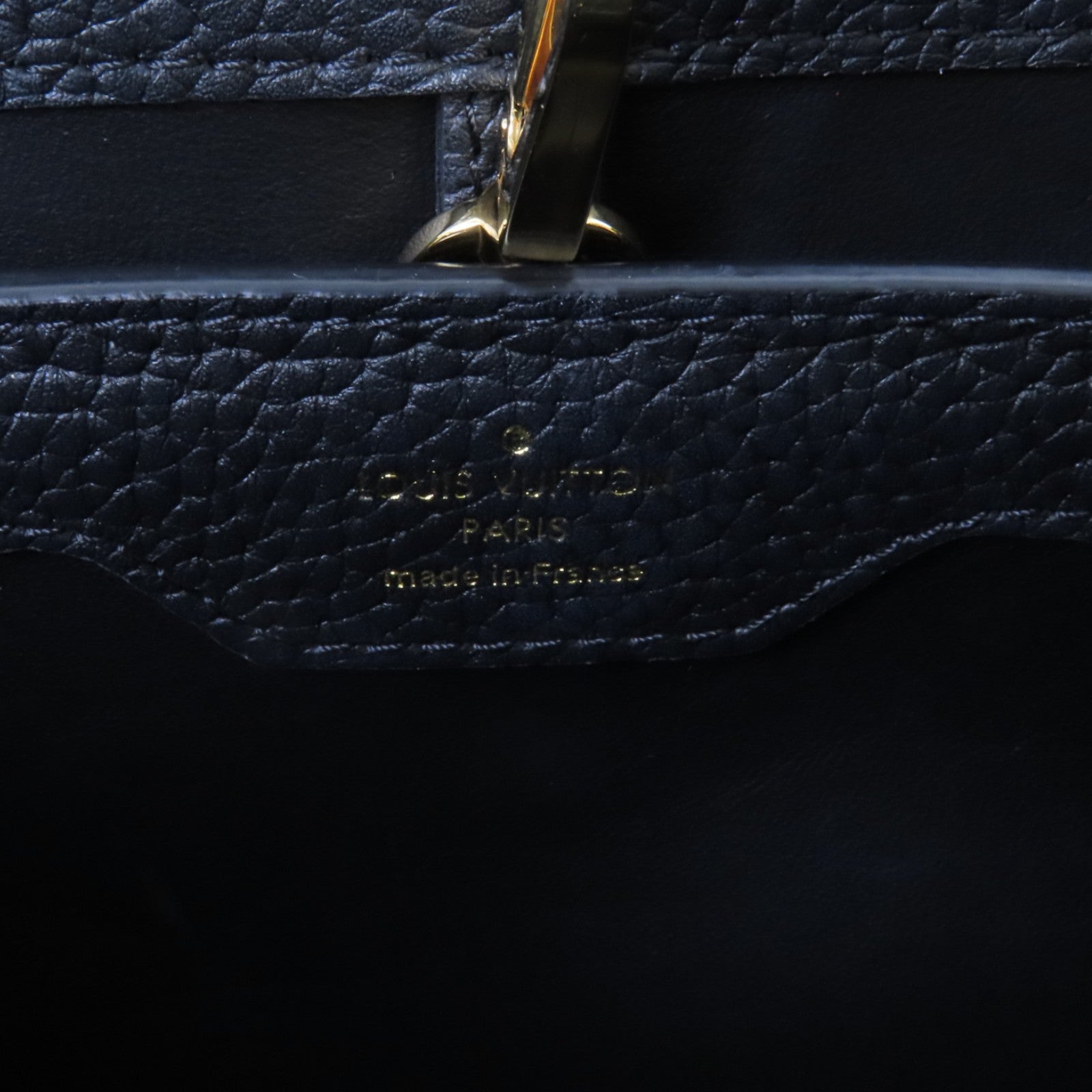LOUIS VUITTON Taurillon Leather Capucines MM金扣手挽肩背兩用袋