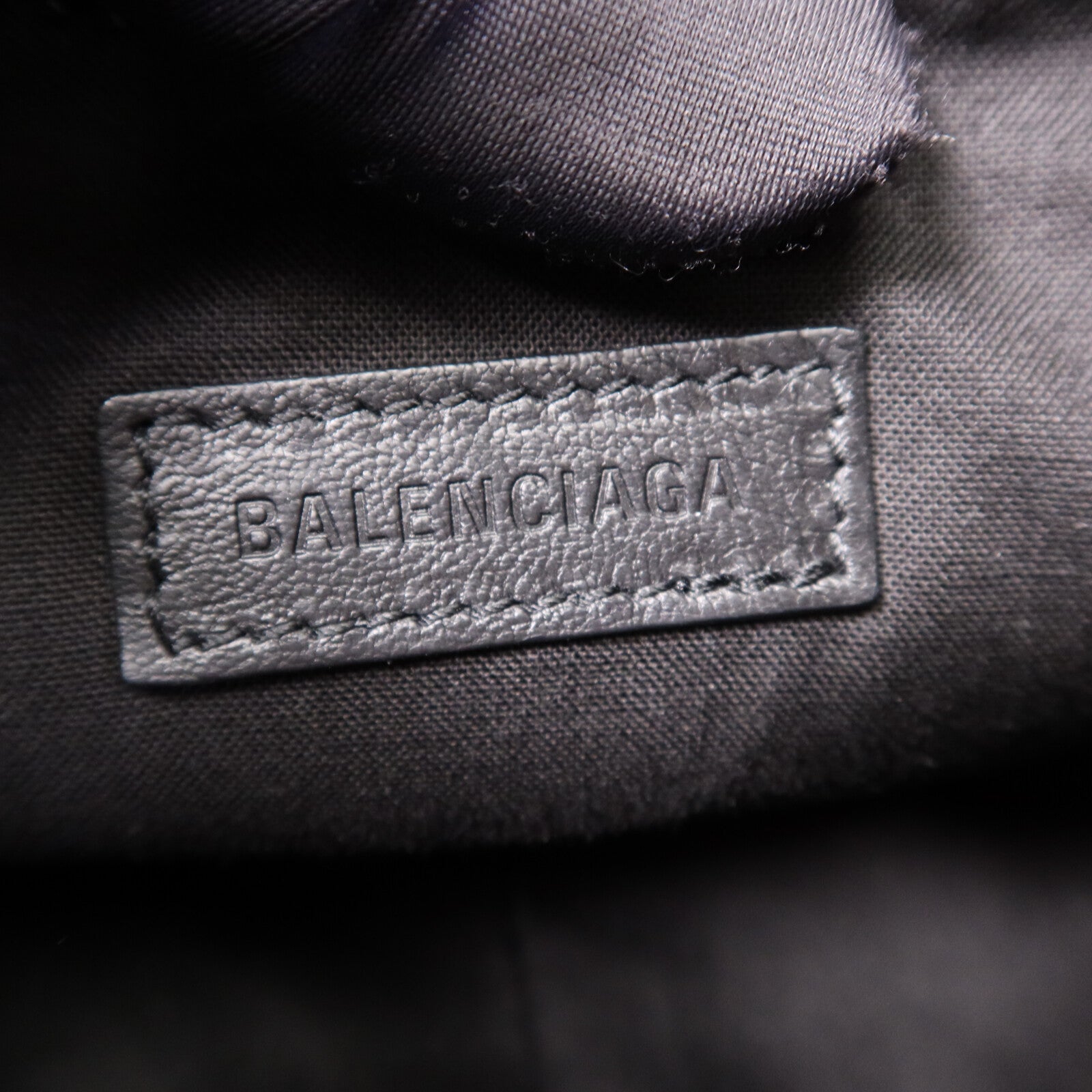 BALENCIAGA 牛皮皮革Le cagole XS肩背袋